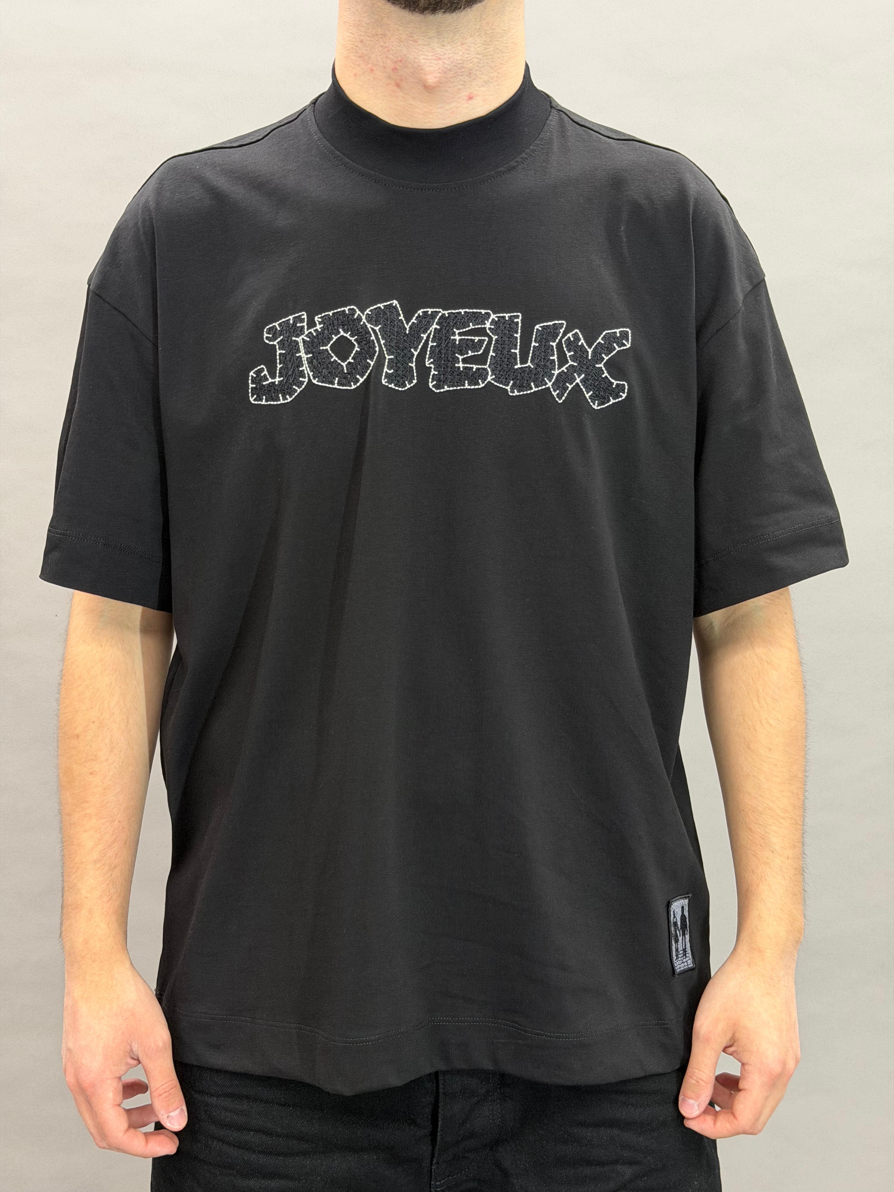 Tee880 Black GV