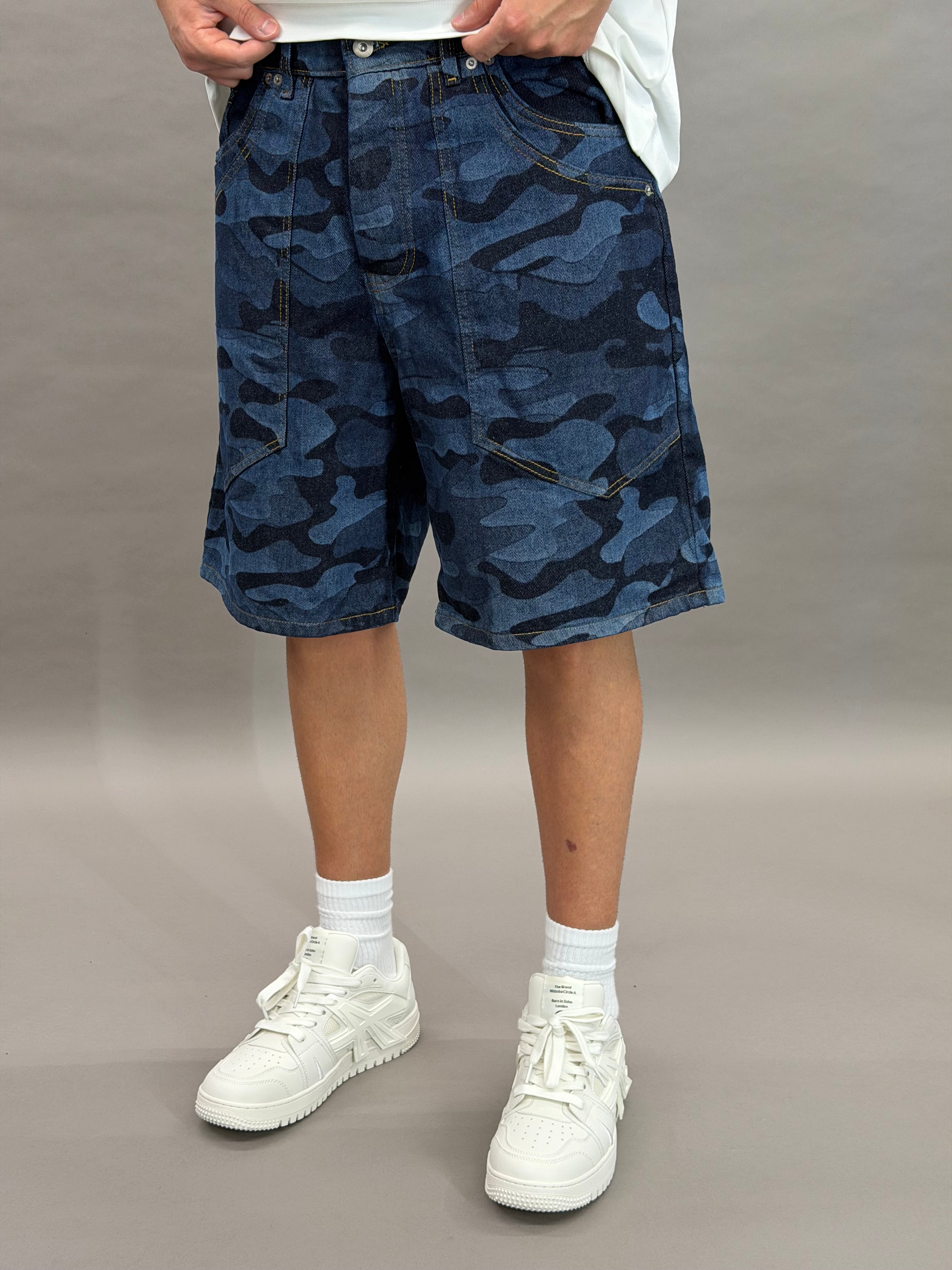 Art Camo Blue