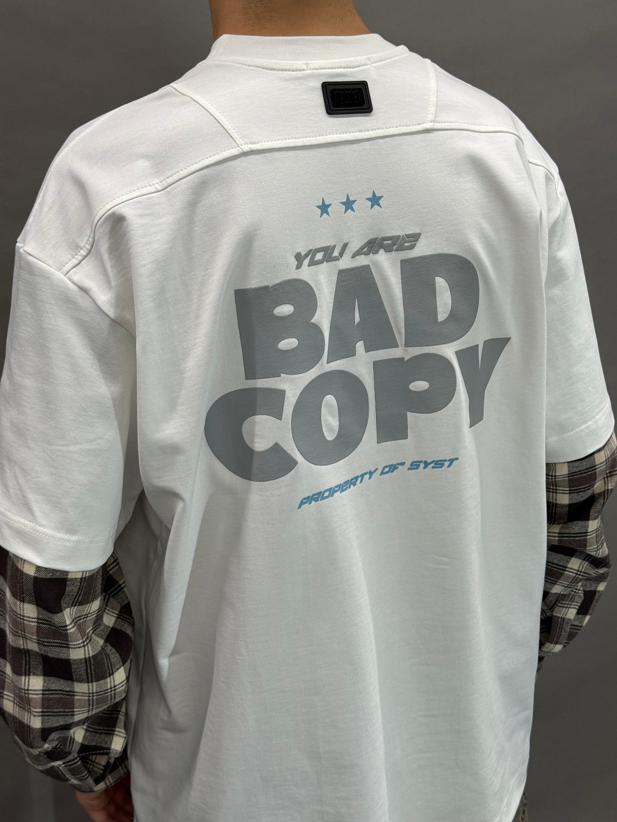T8009 White