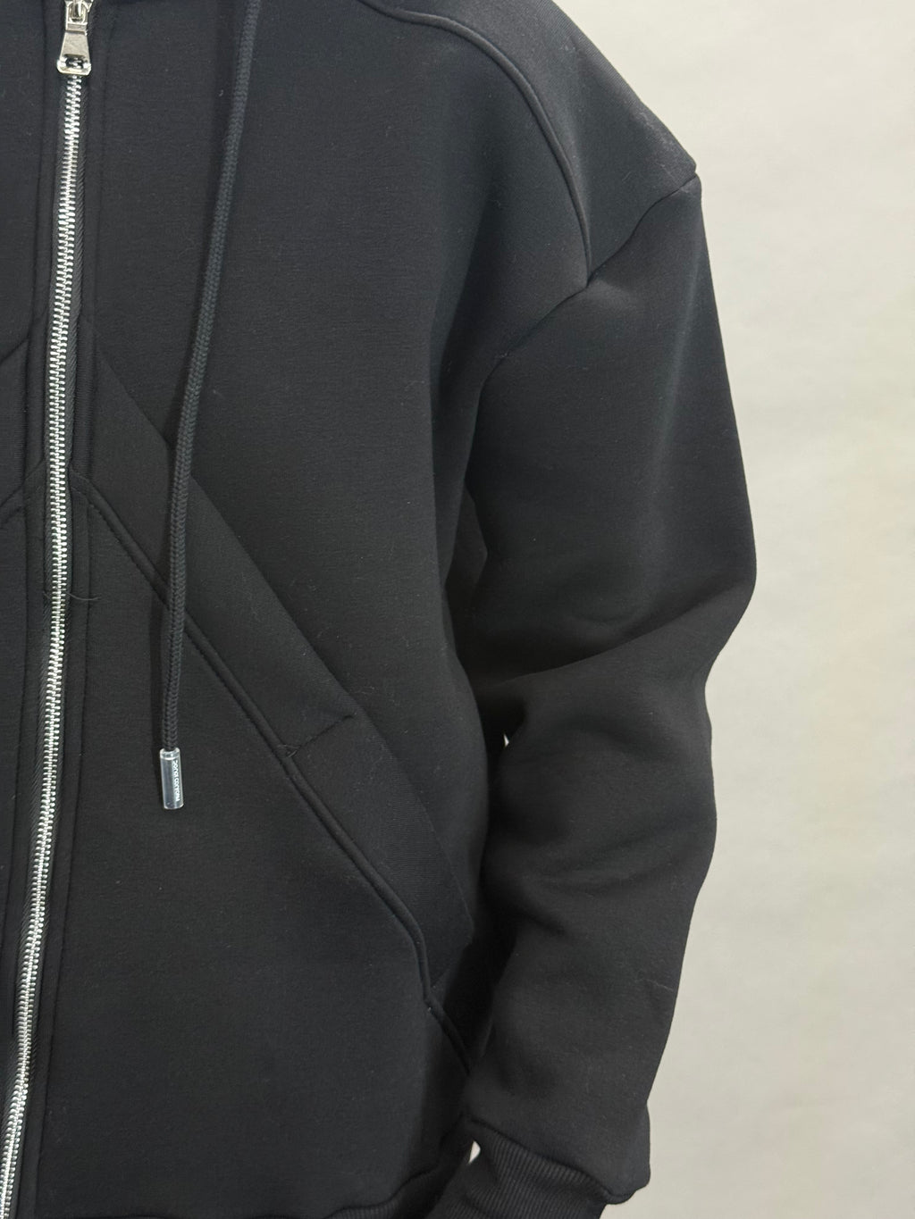 Black Side Slotted Pouch