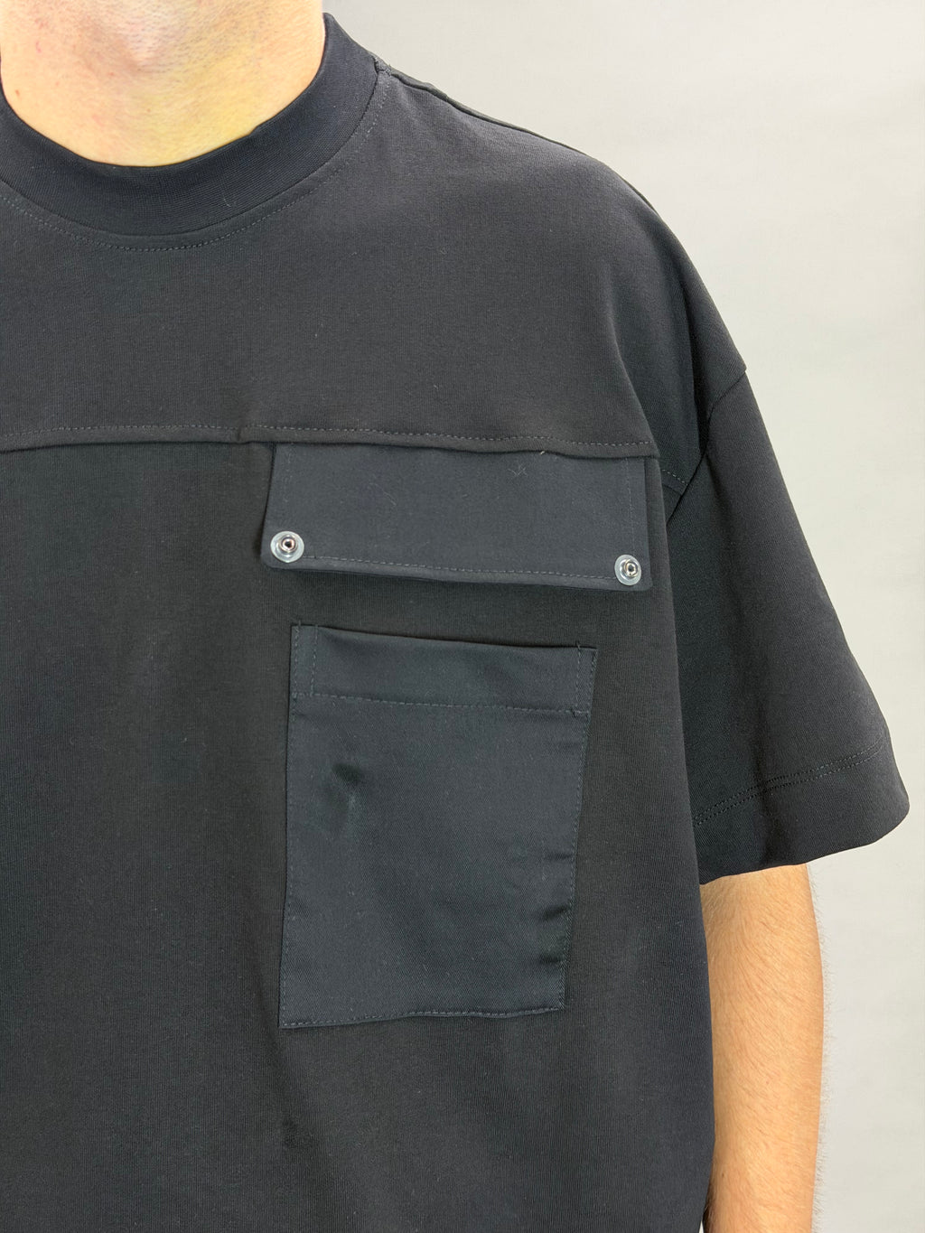 T8003 Black