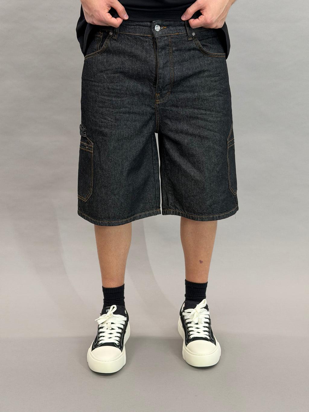 ShortJ350 GV