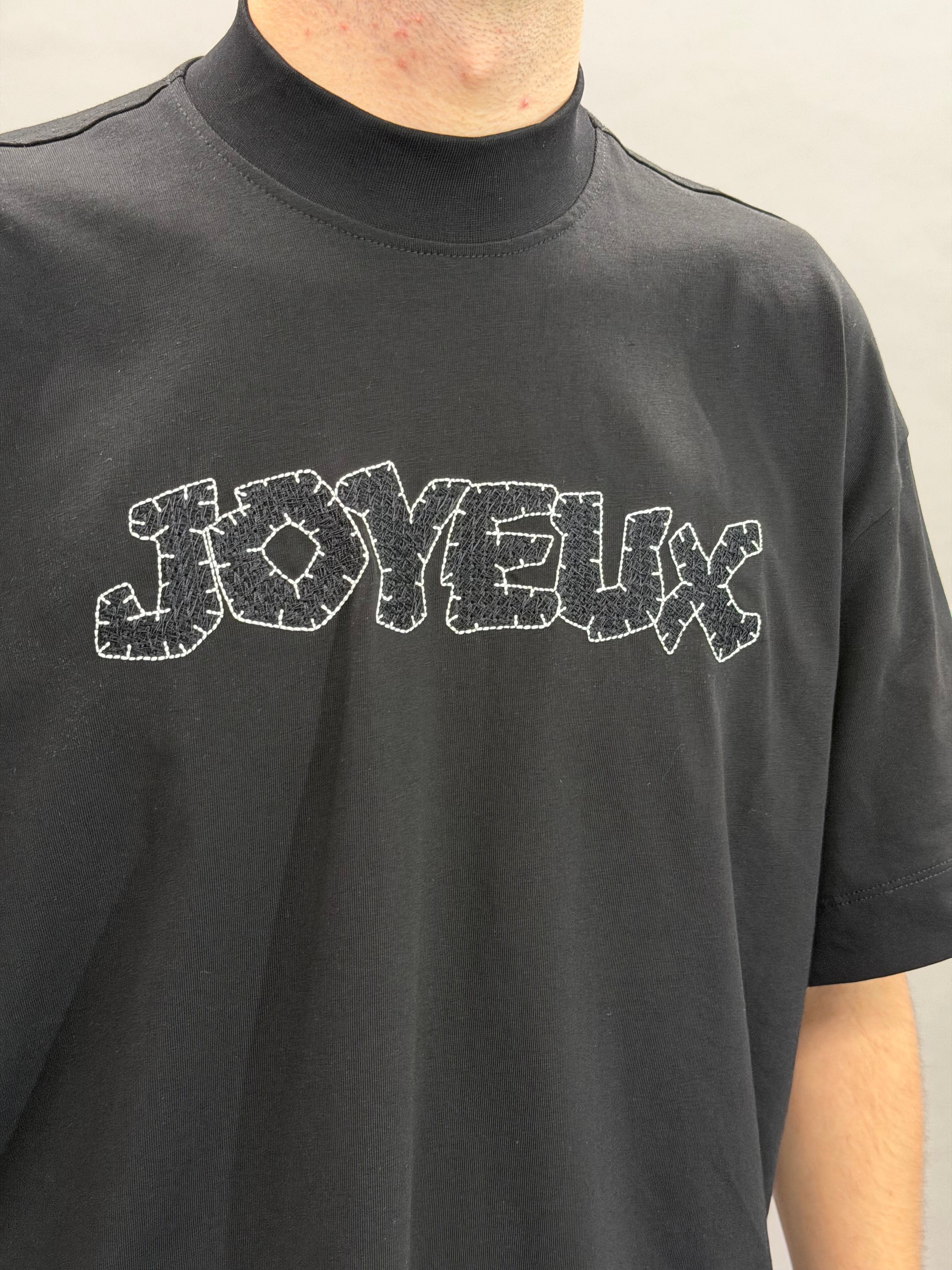 Tee880 Black GV
