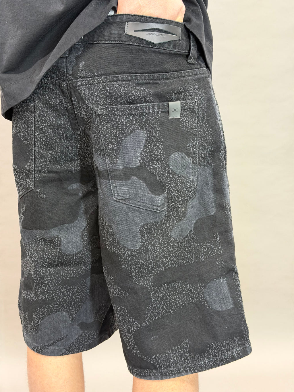Short Black Dirty Pixel Camo