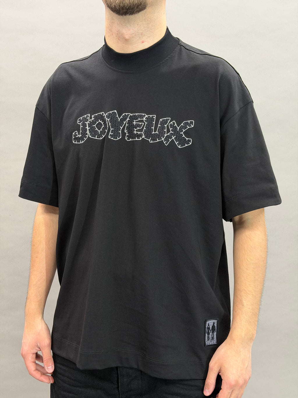 Tee880 Black GV