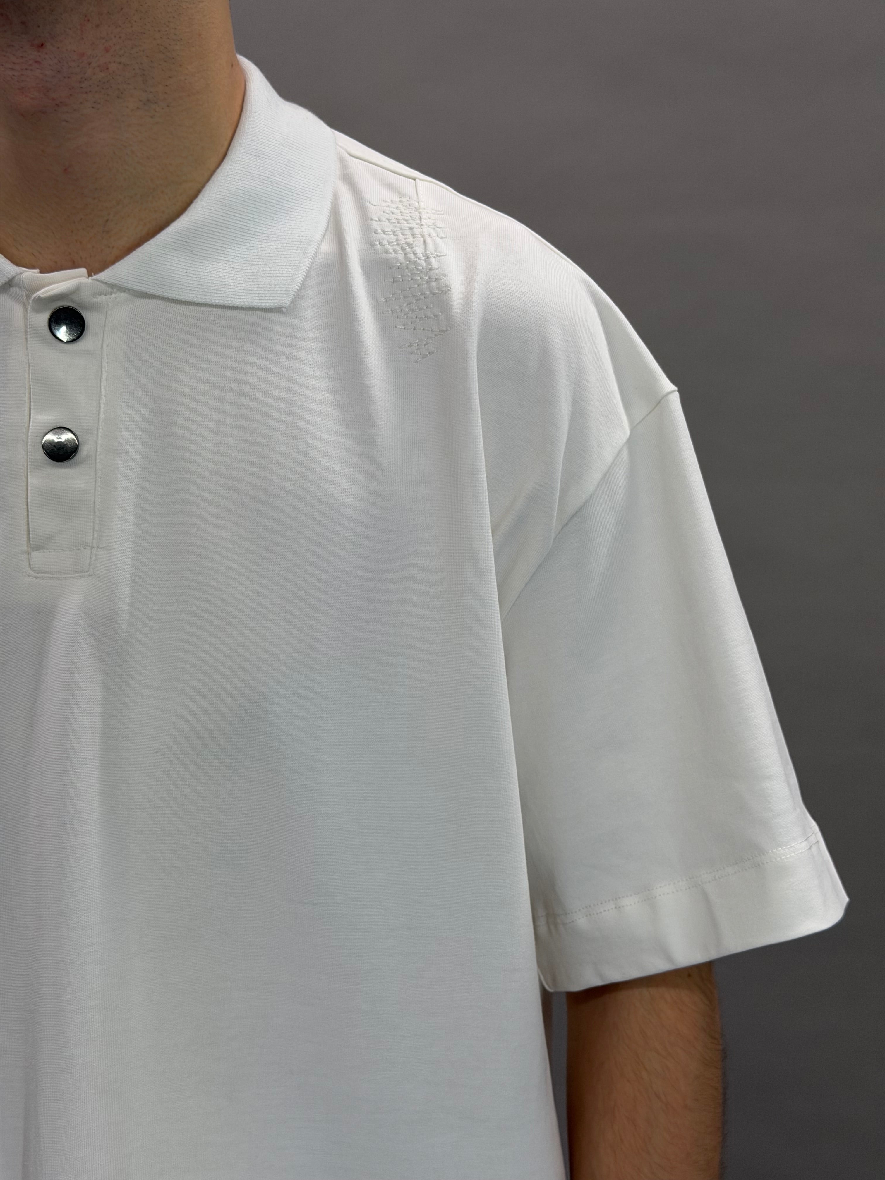 P7014 White