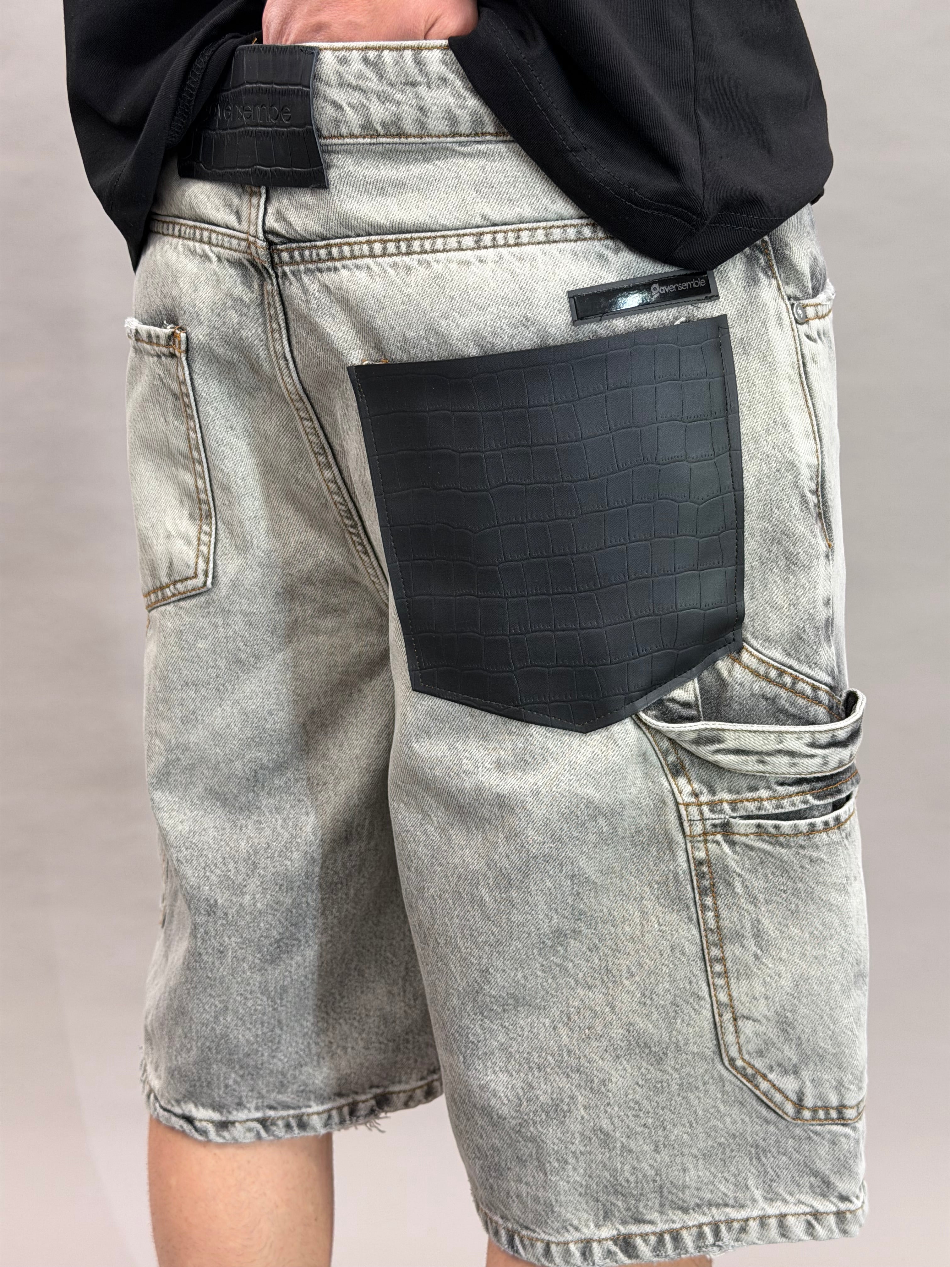 ShortJ390 GV