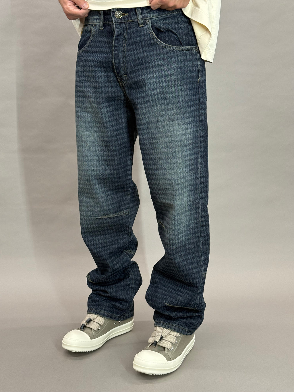 J8008 Syst