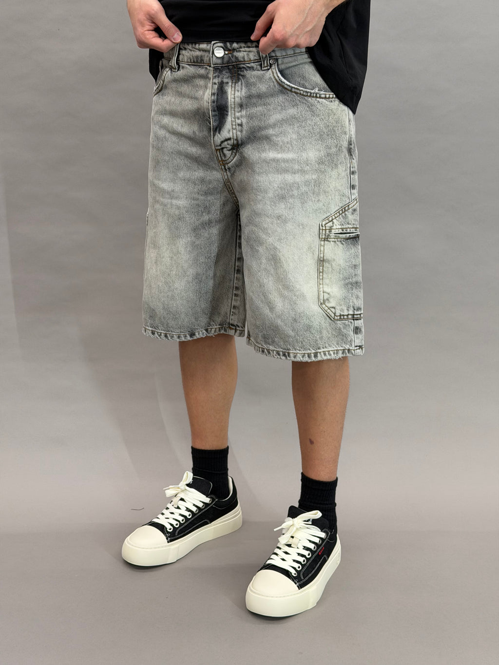 ShortJ390 GV