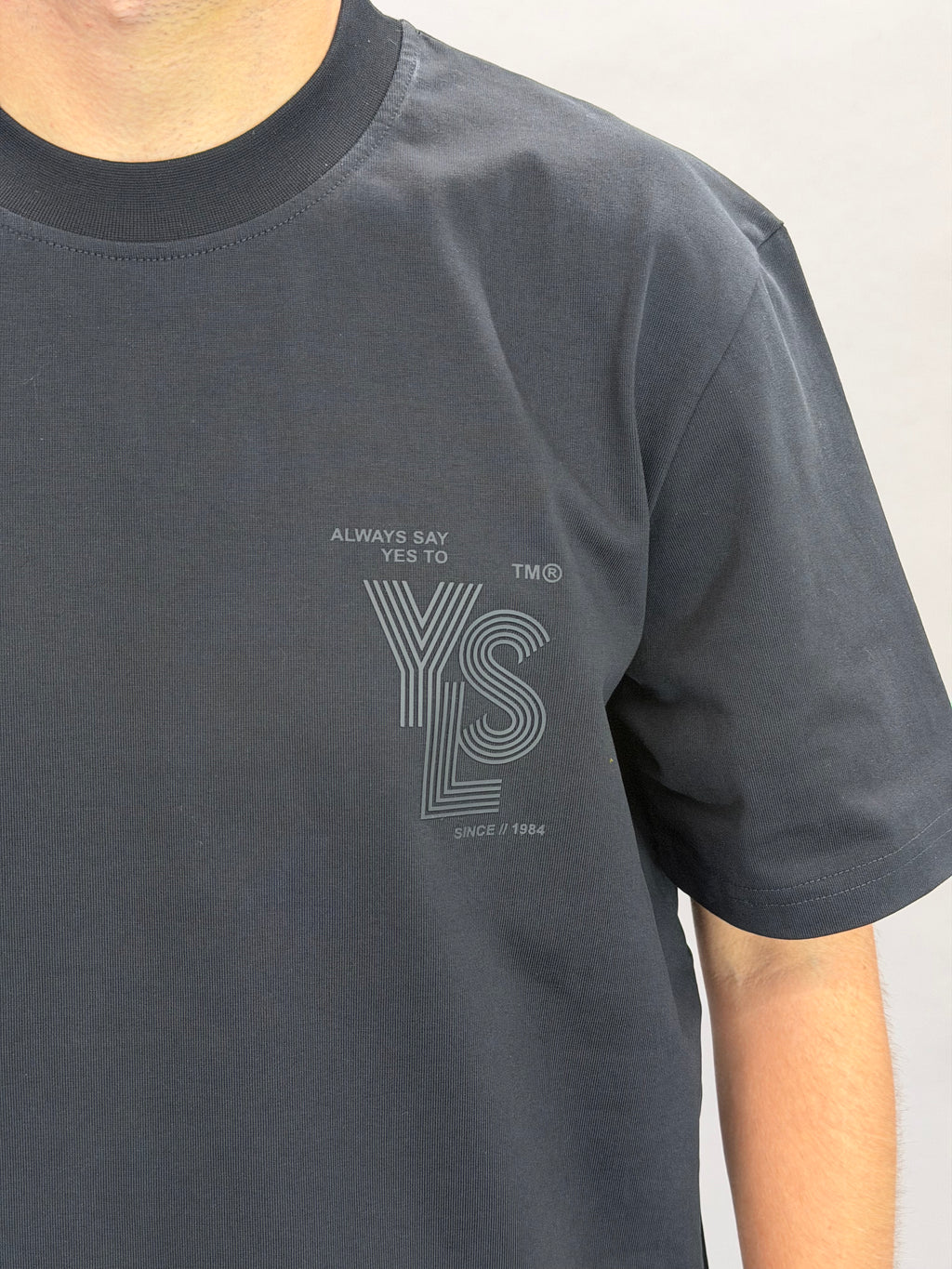 XM4335 Black YS