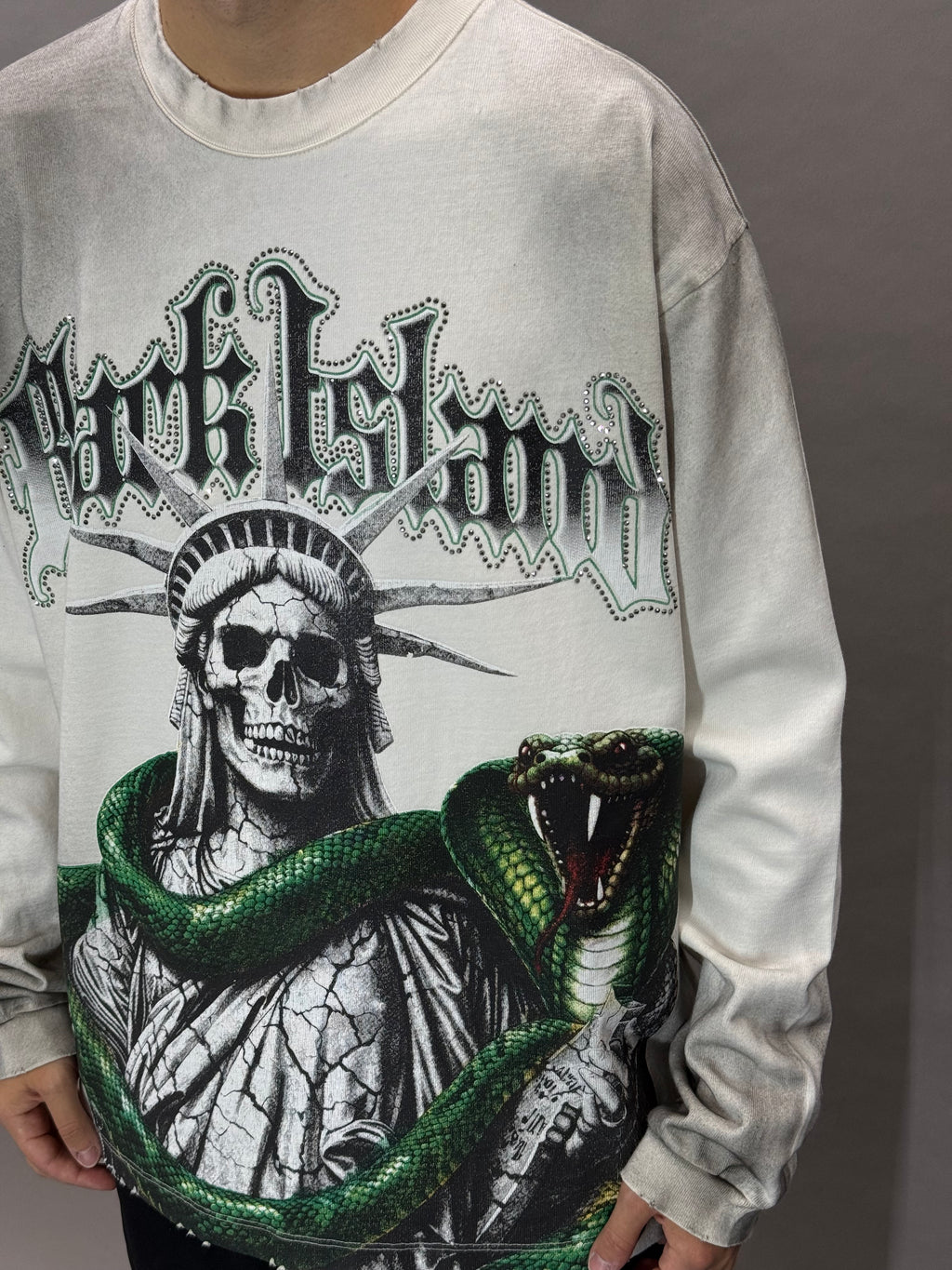 Liberty Skull White LS BI