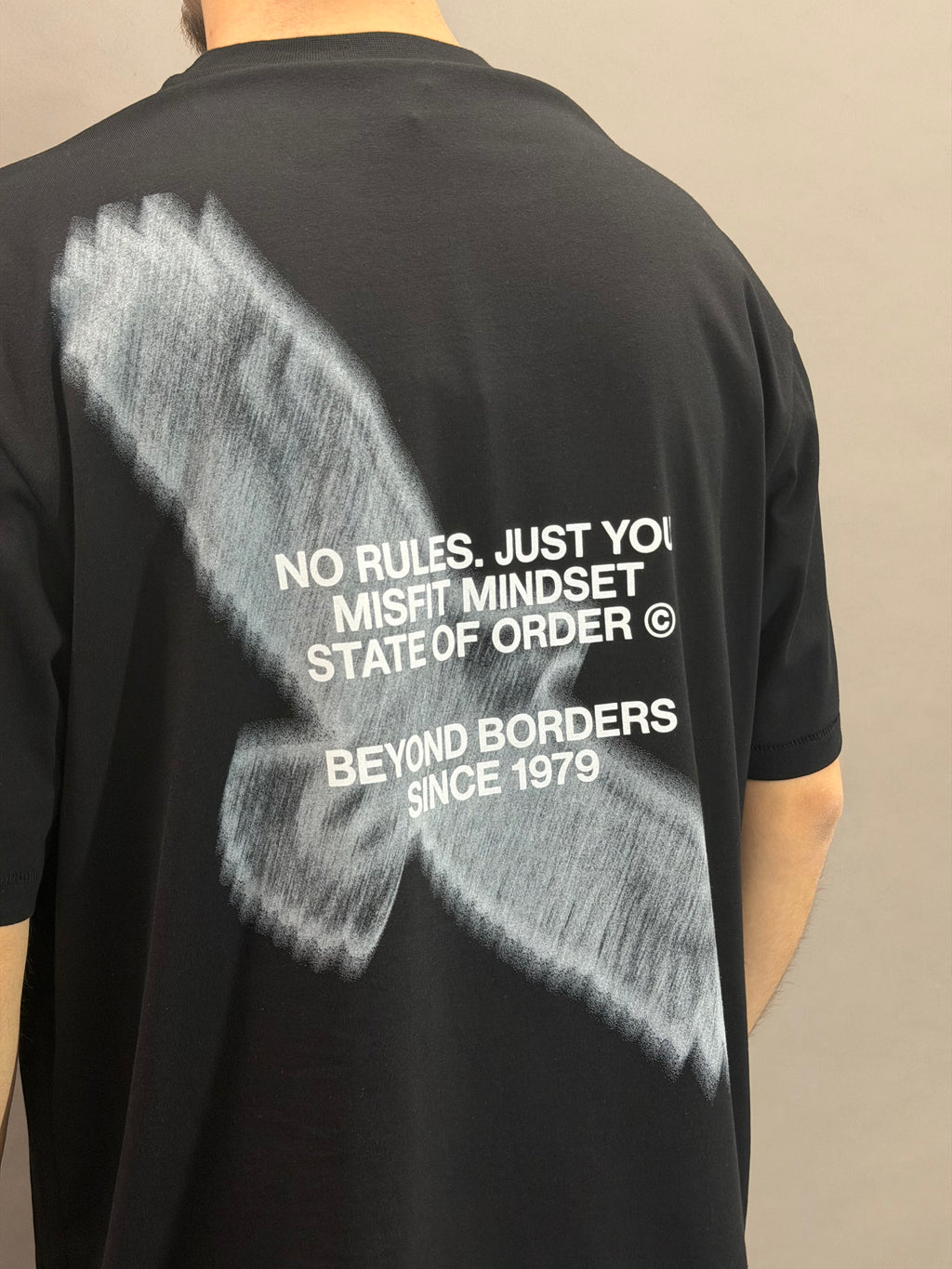 Tee Eagle Black