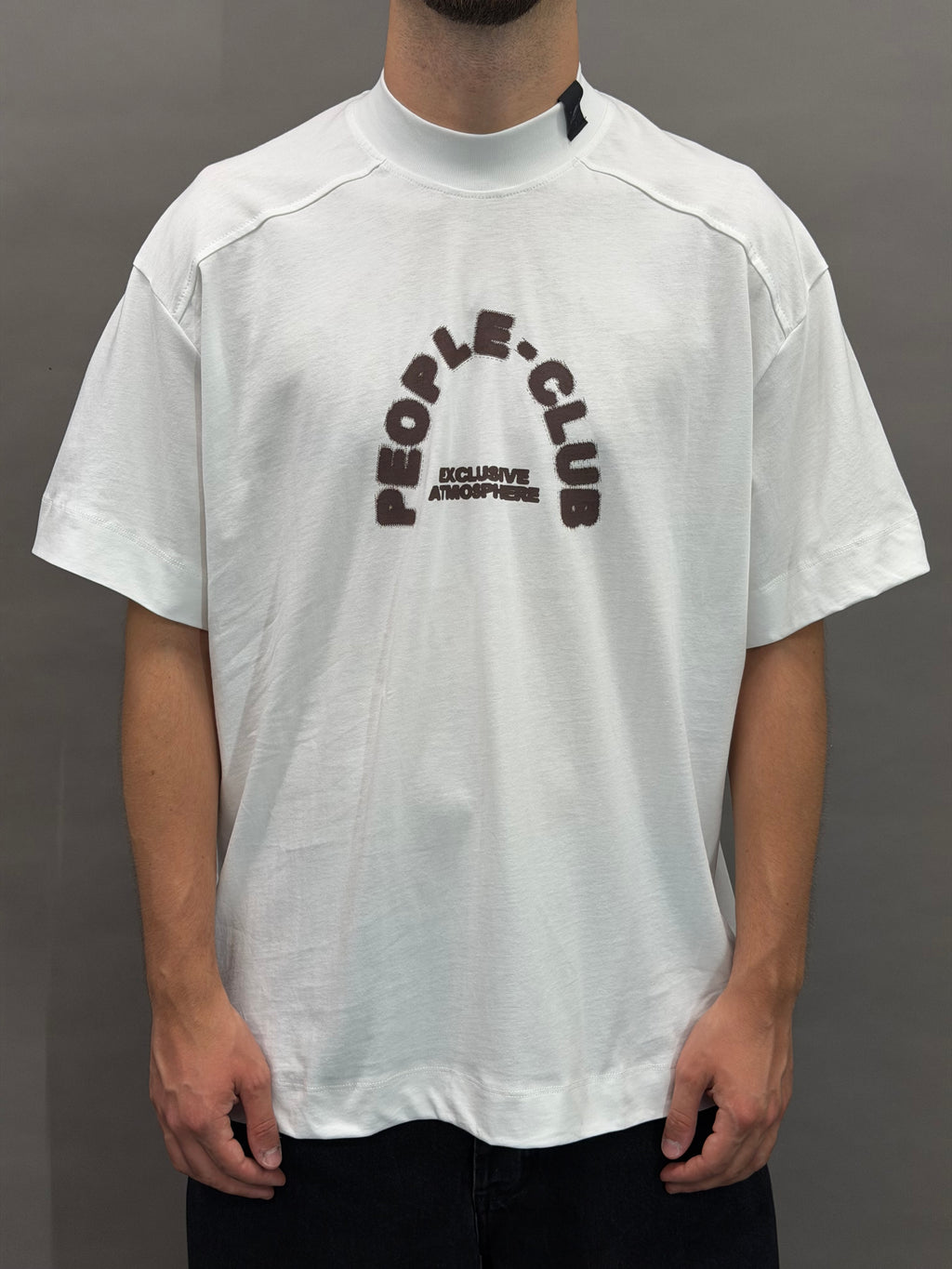 People Club White