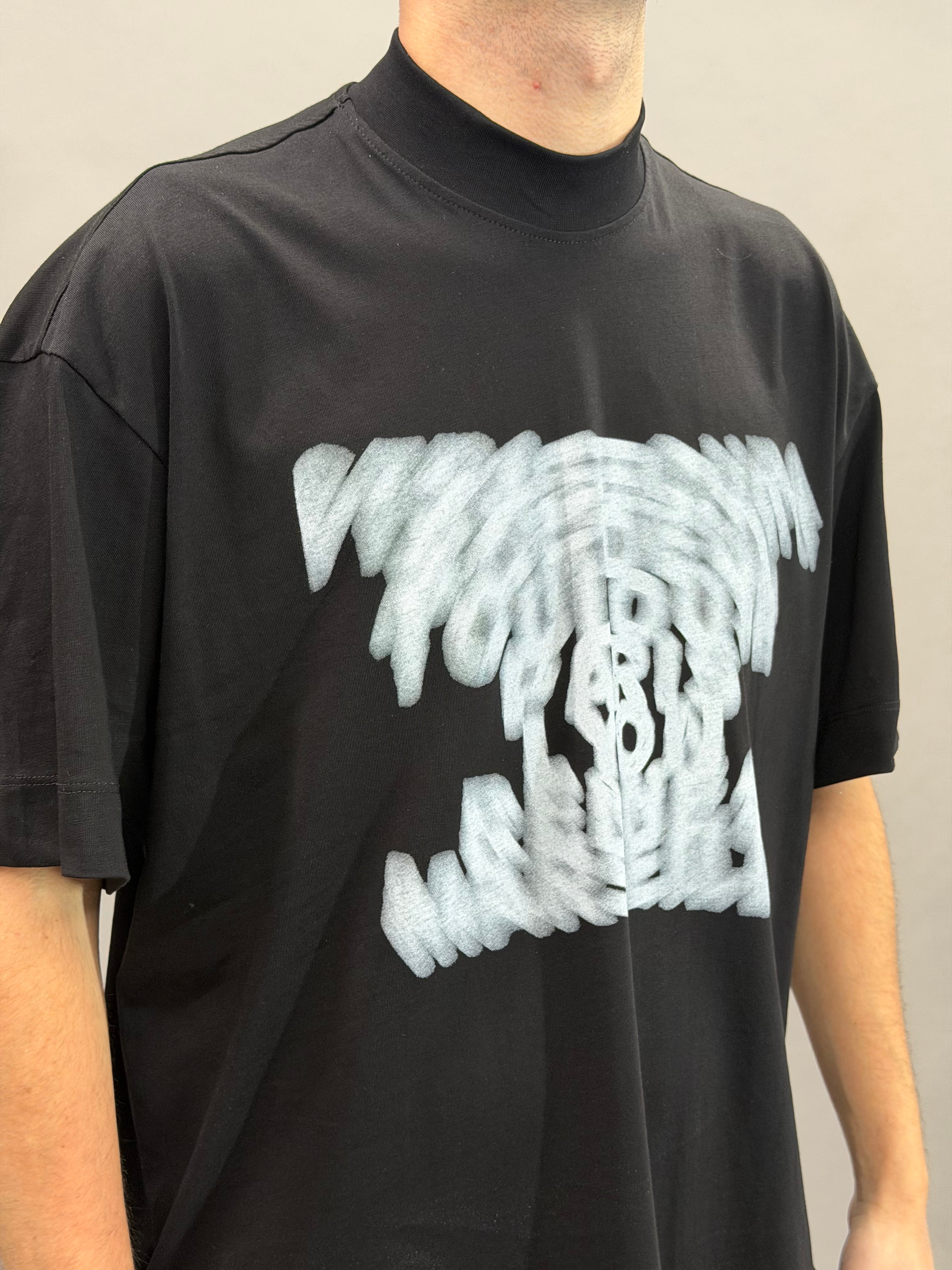 Tee830 Black GV