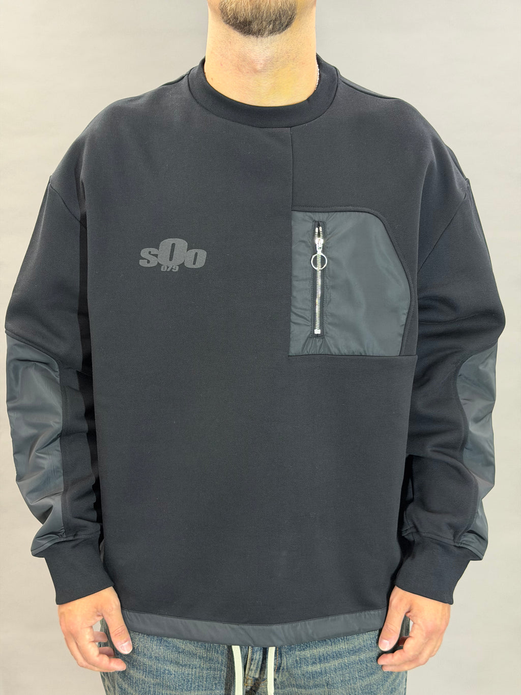 Crewneck Pocket Zip State