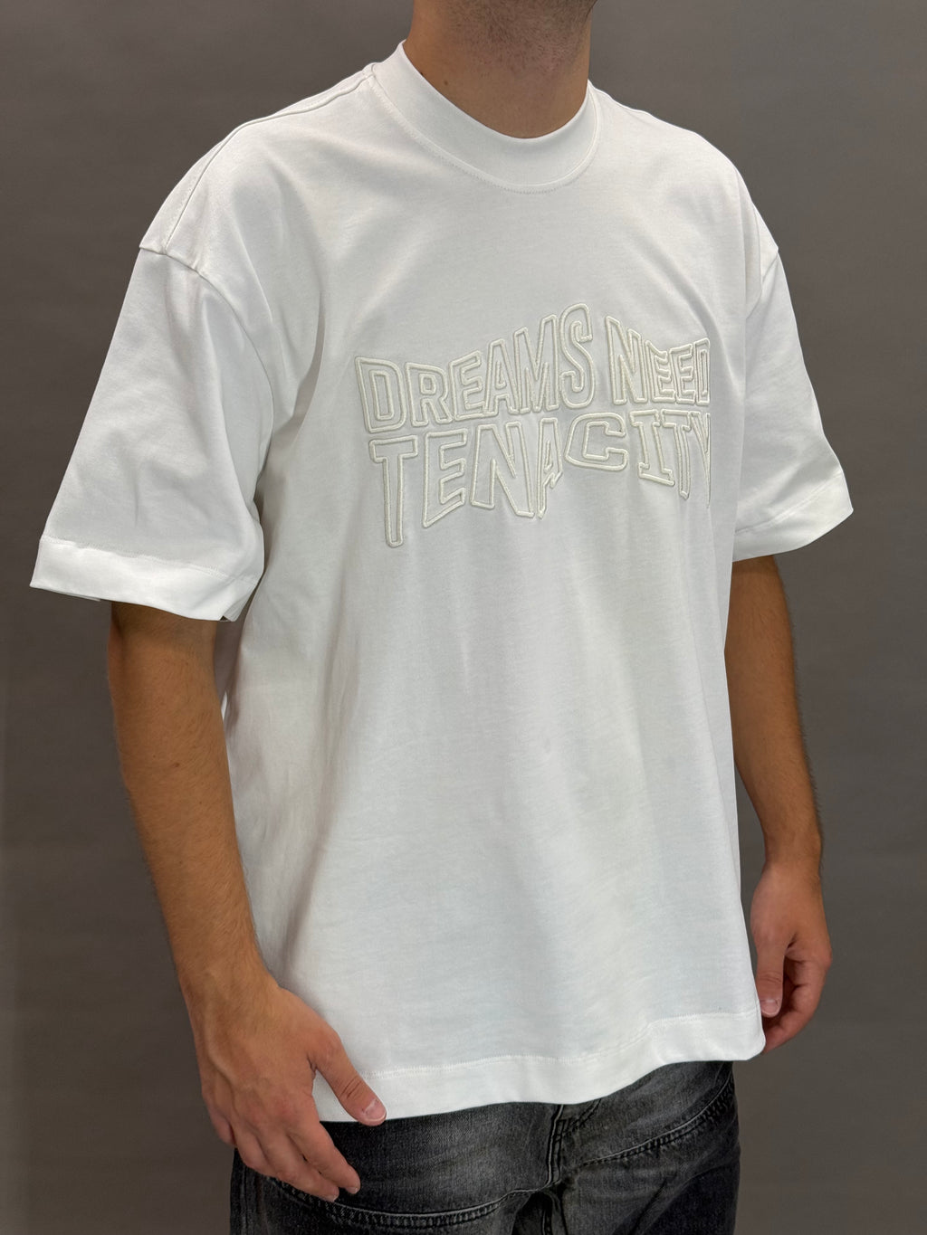 T6009 White