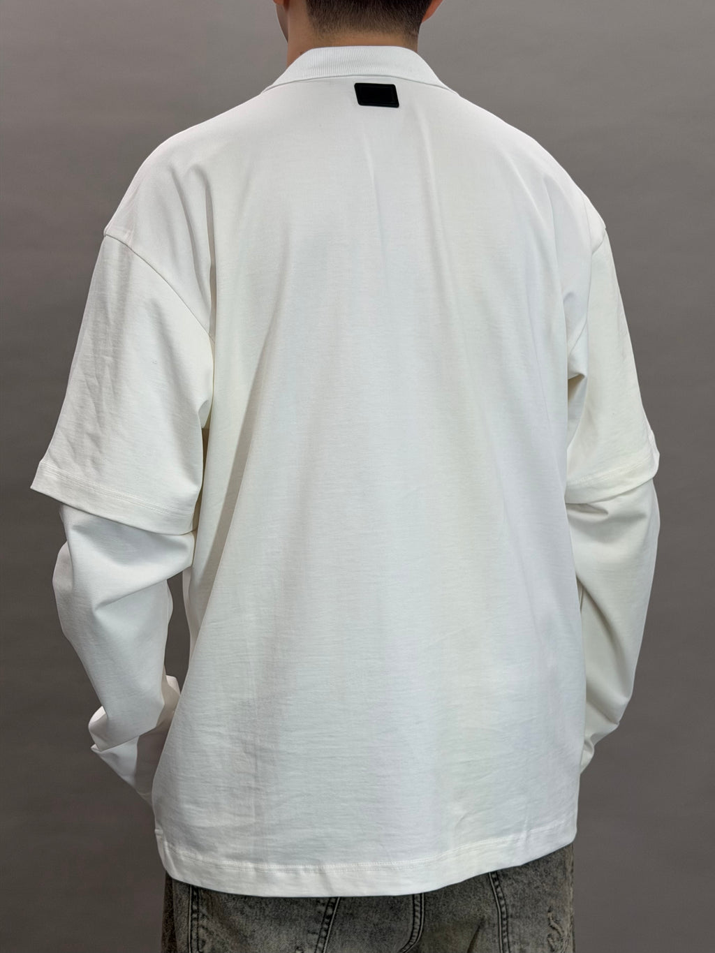 P7015 White