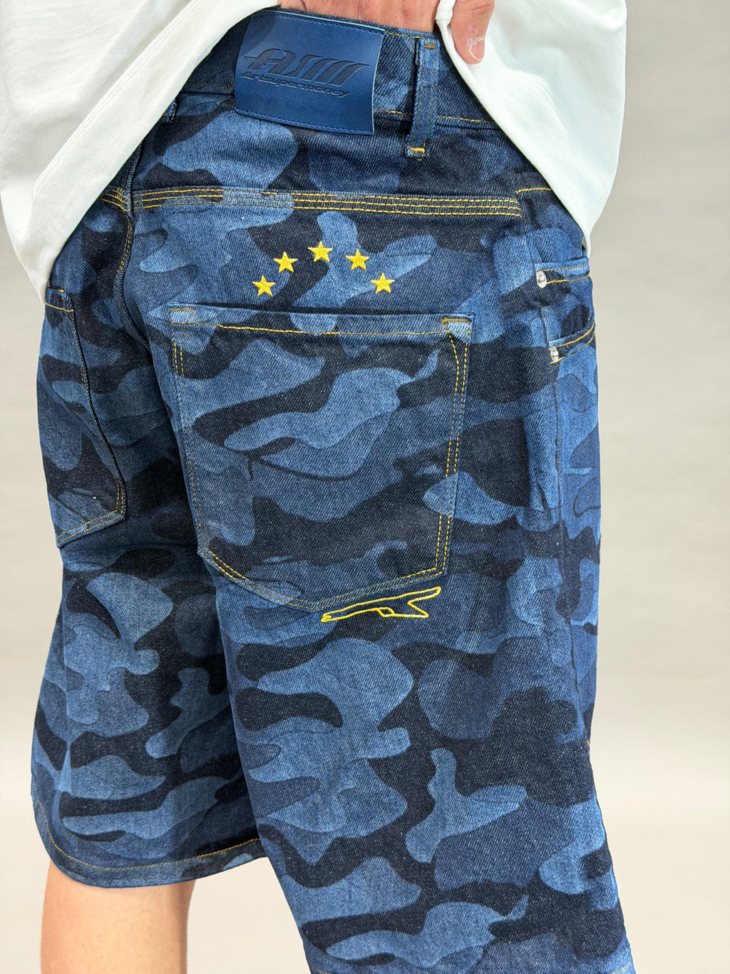 Art Camo Blue