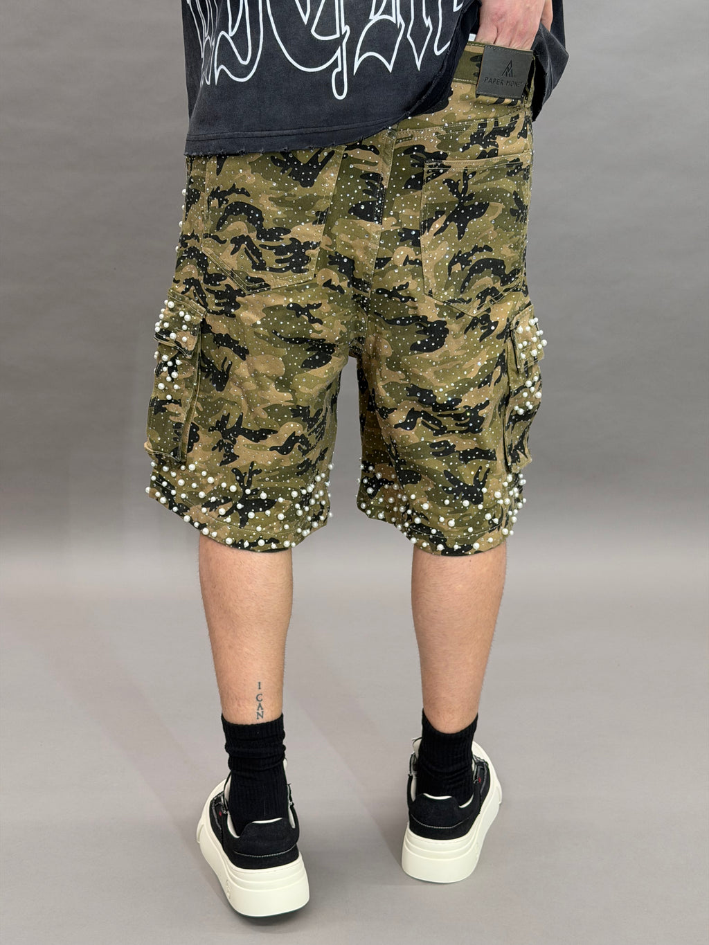 Short Camo Paper