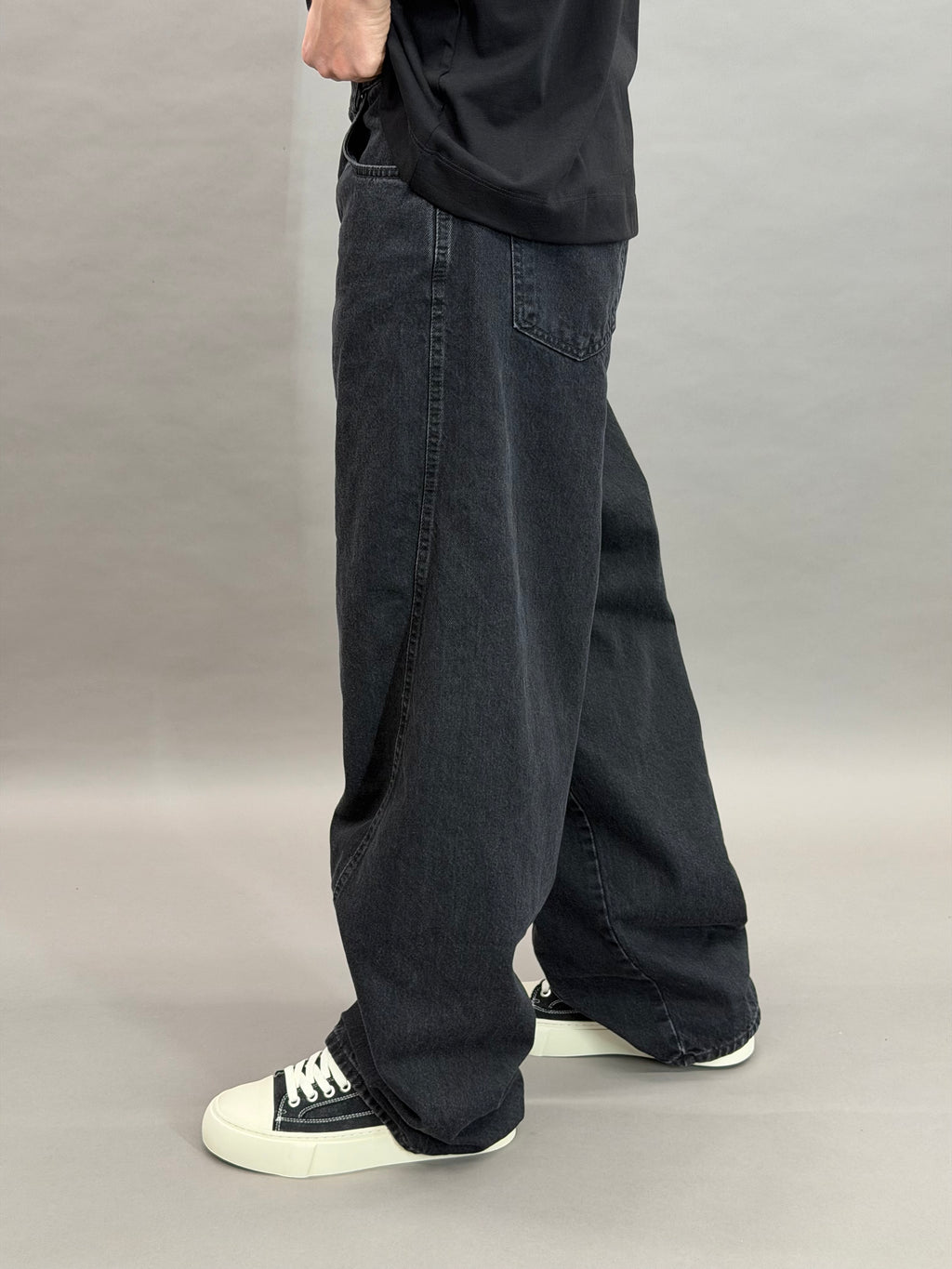 Baggy Twisted Dark Grey