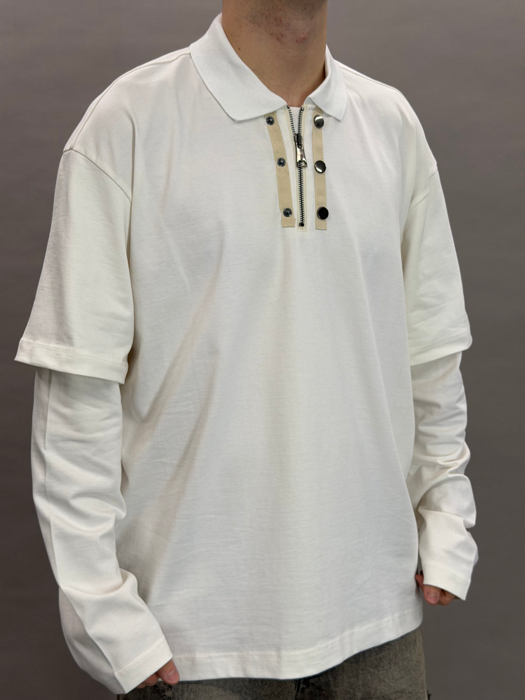 P7015 White