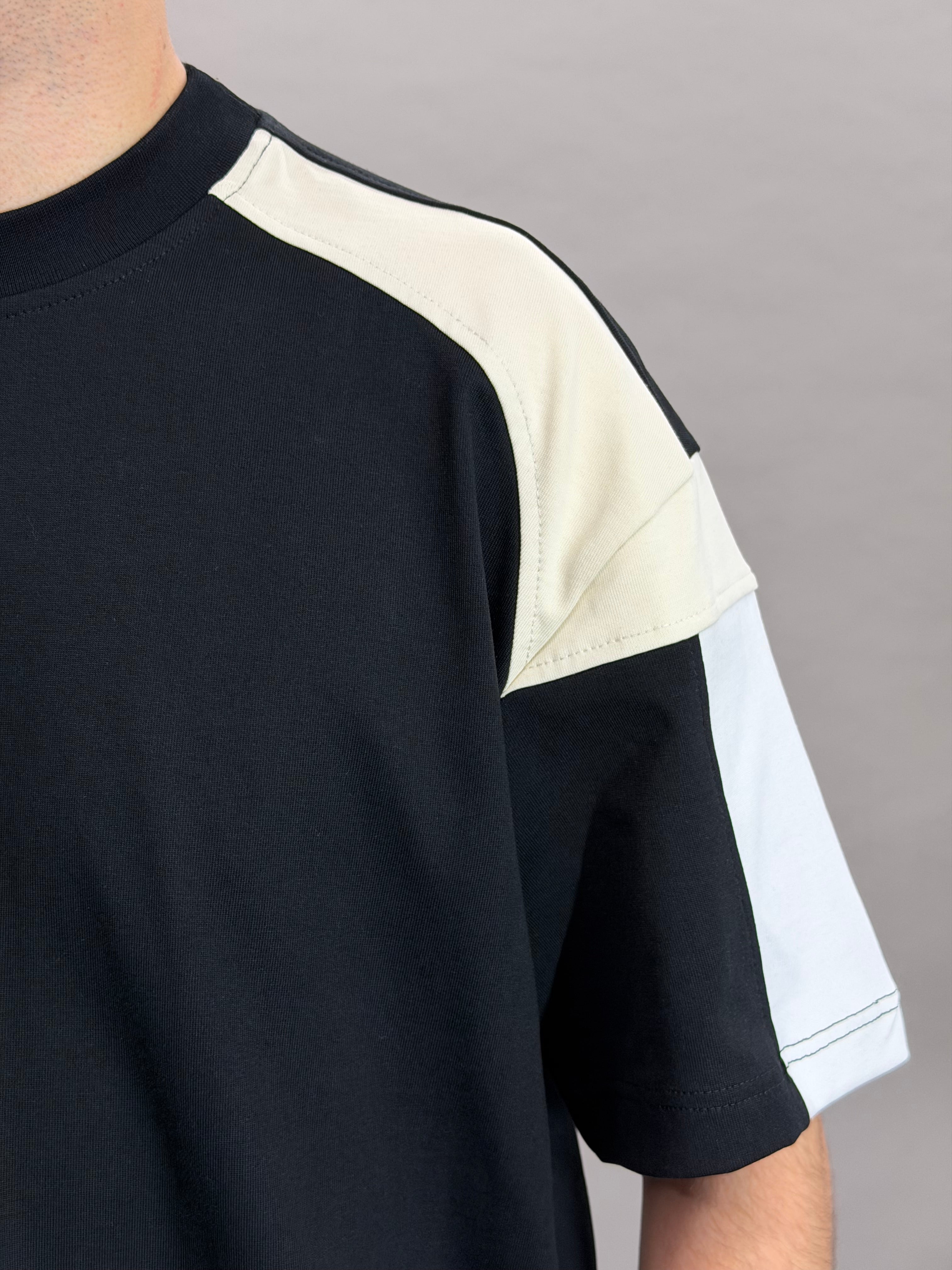 T7002 Black