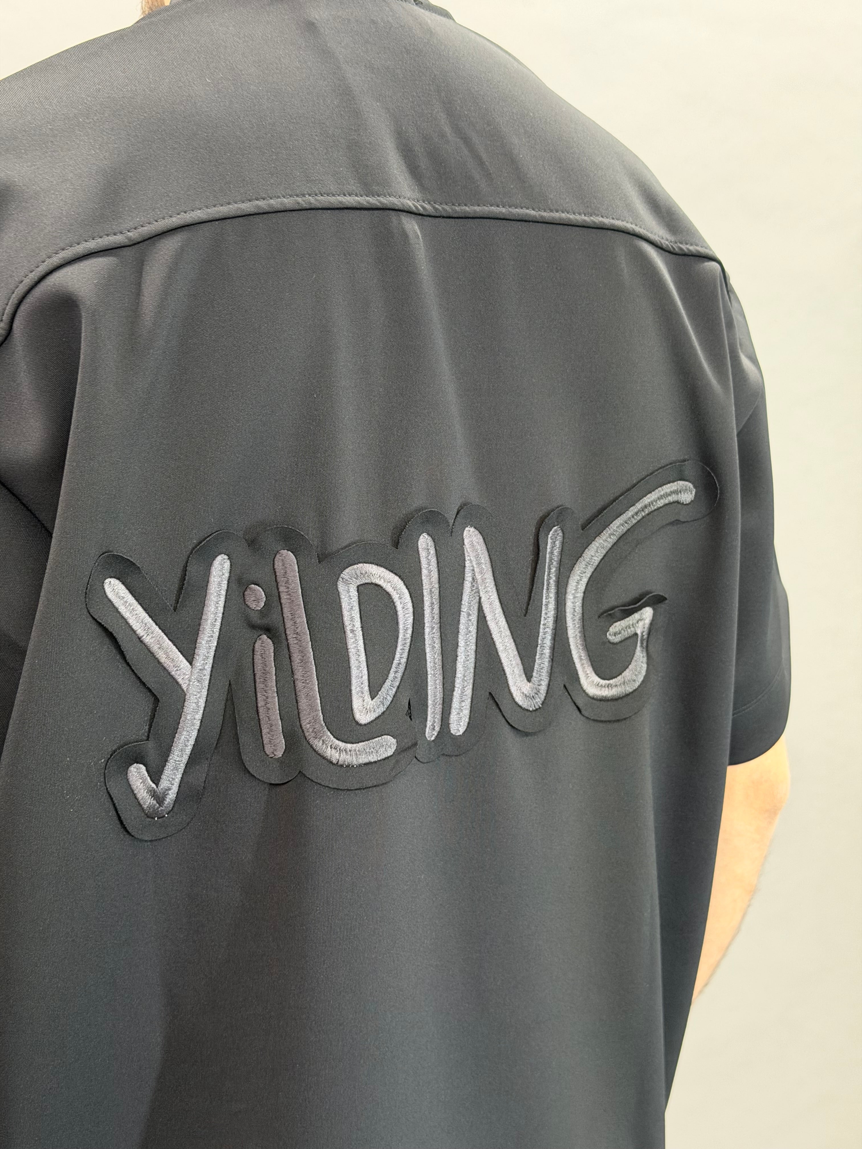Ylding Serafino Black