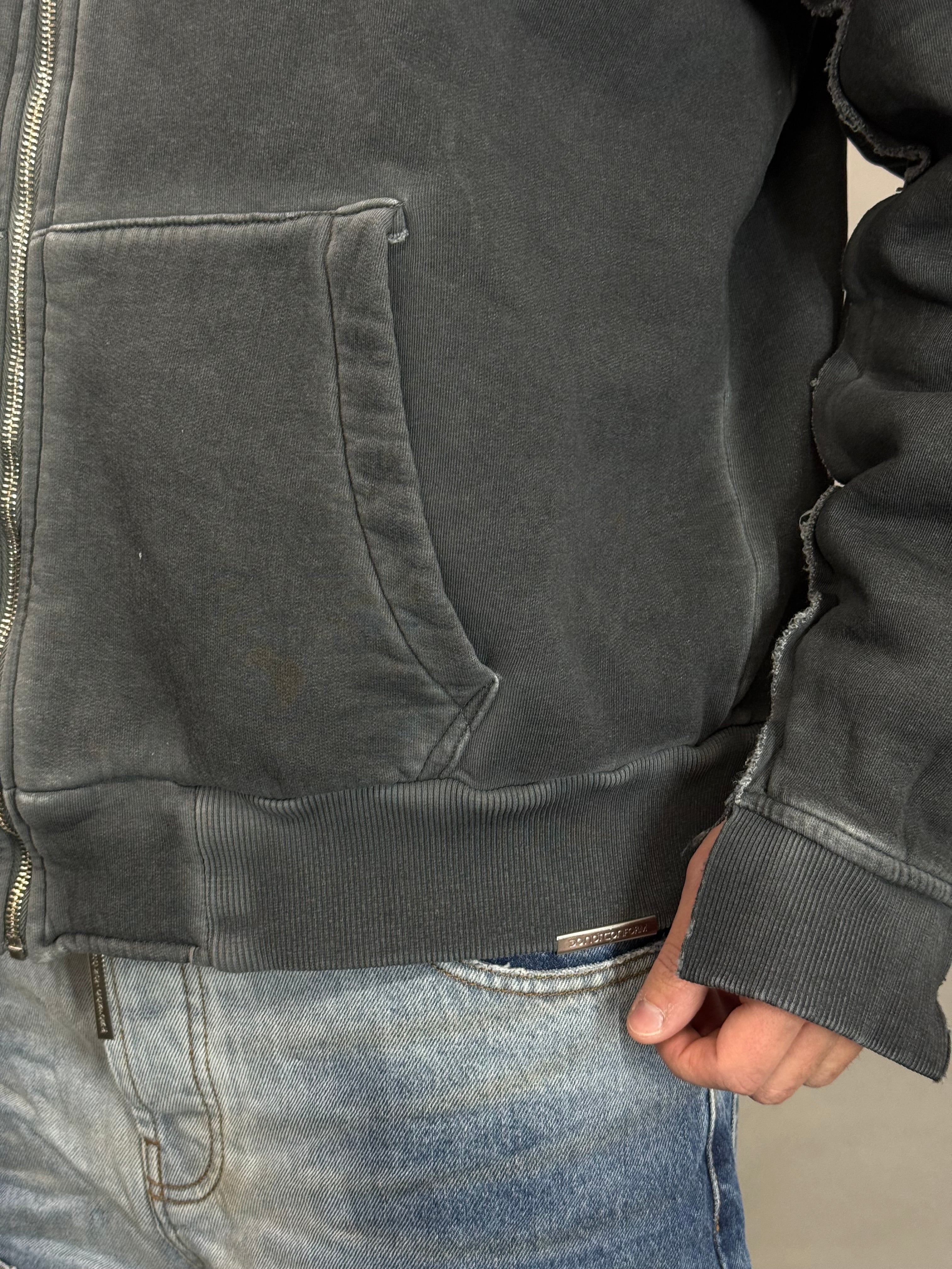 Washed Sweatshirt Lead