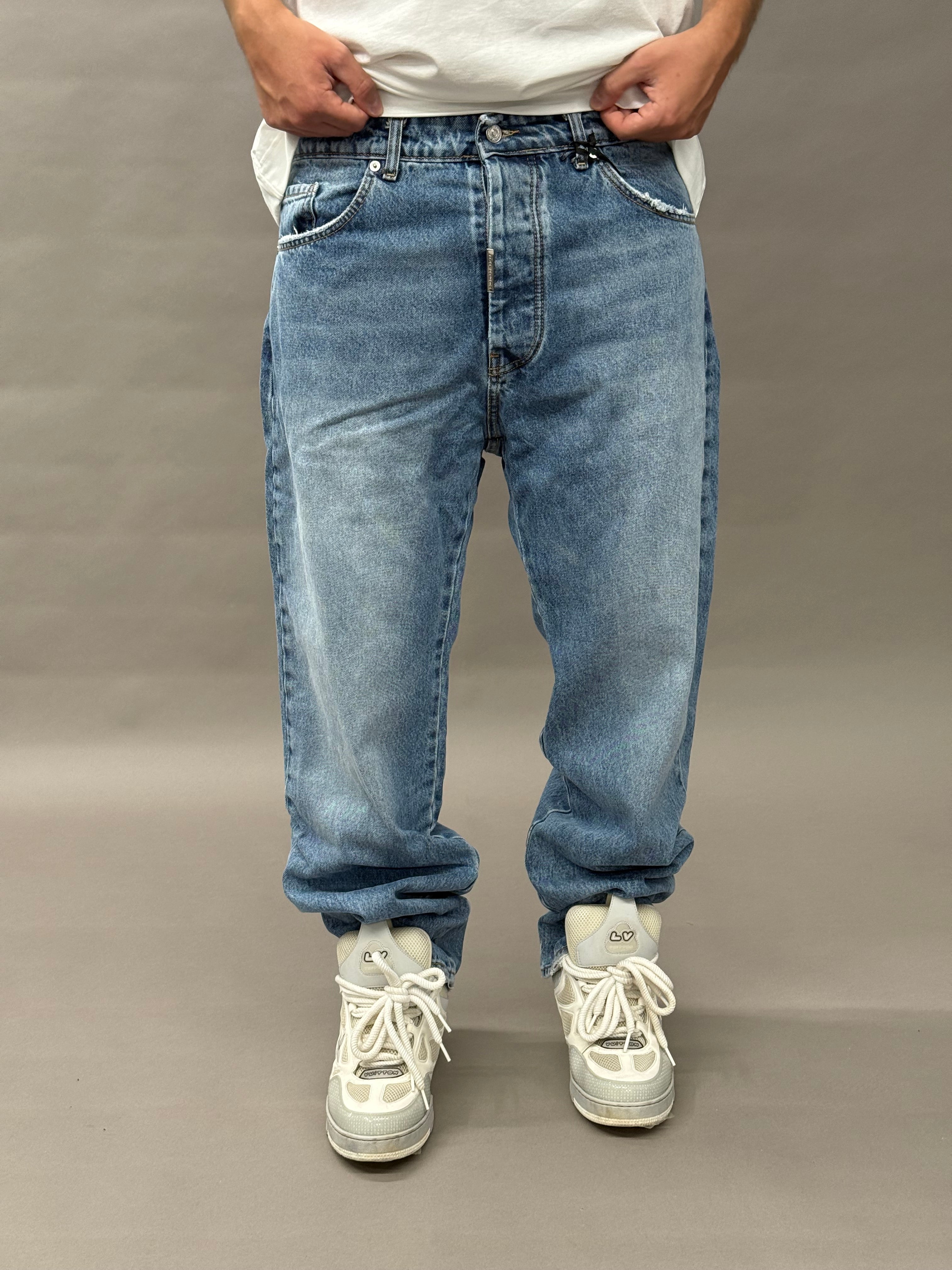Baggy Blue Wash