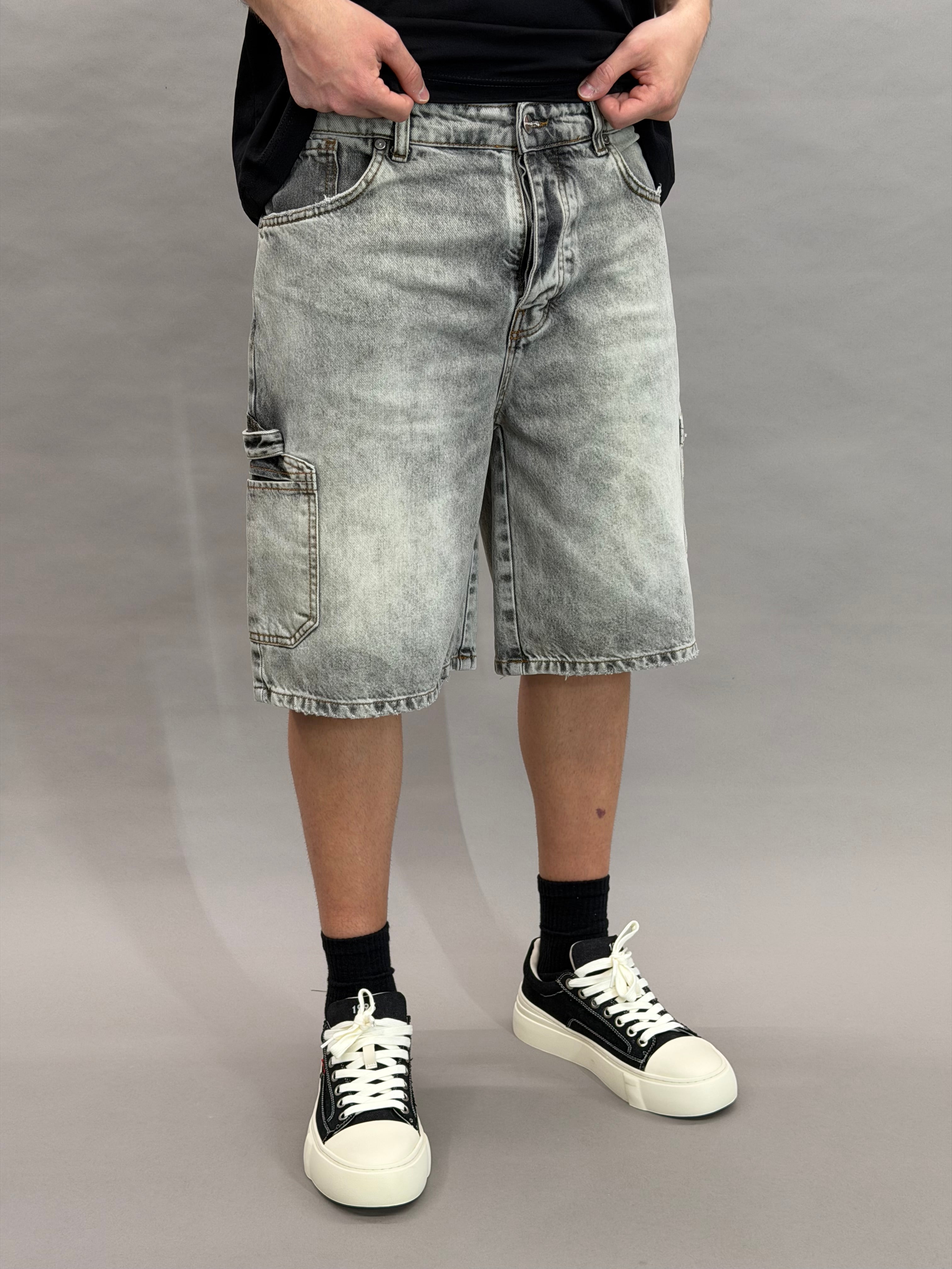ShortJ390 GV