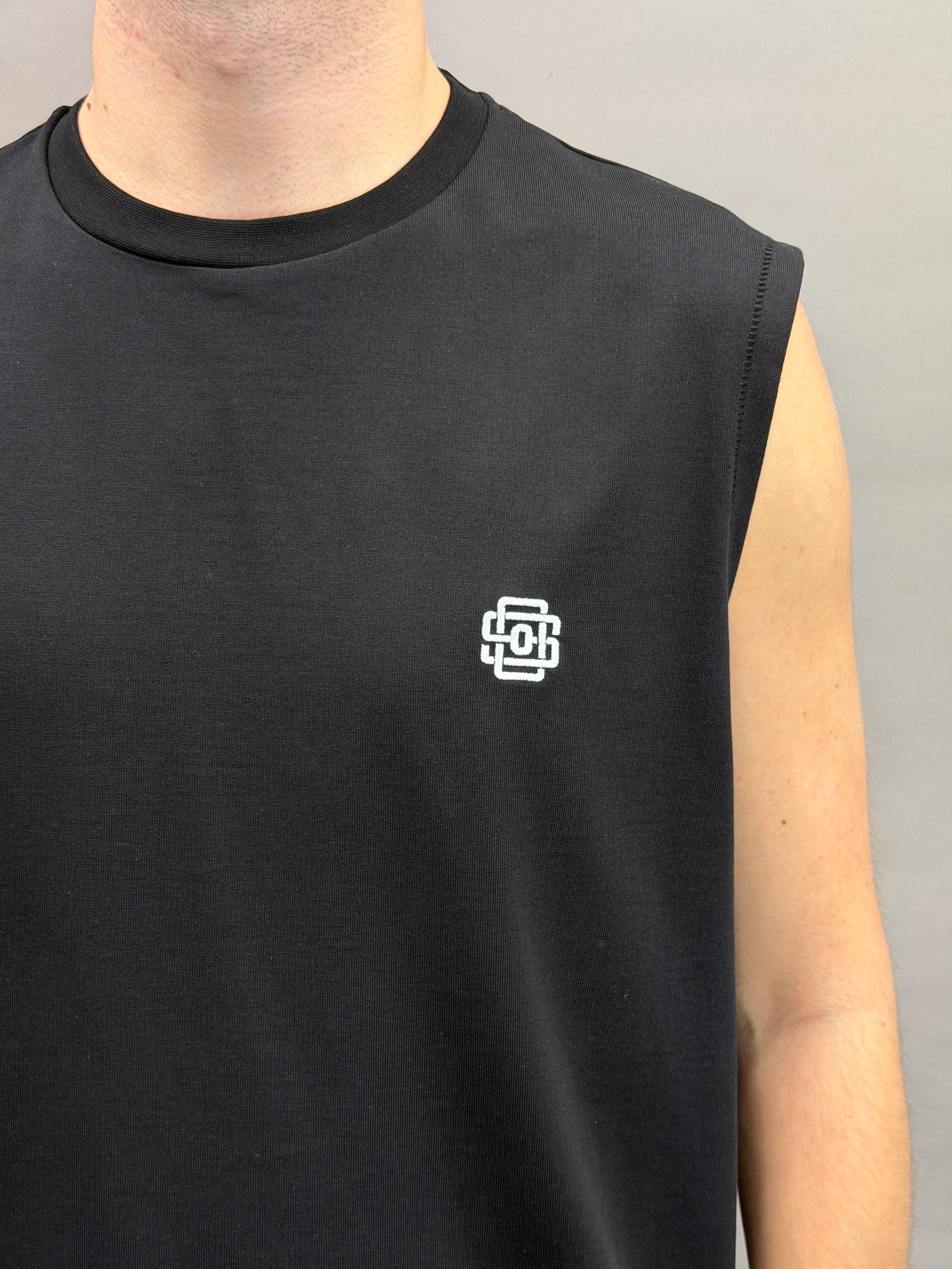 Logo Armhole Black