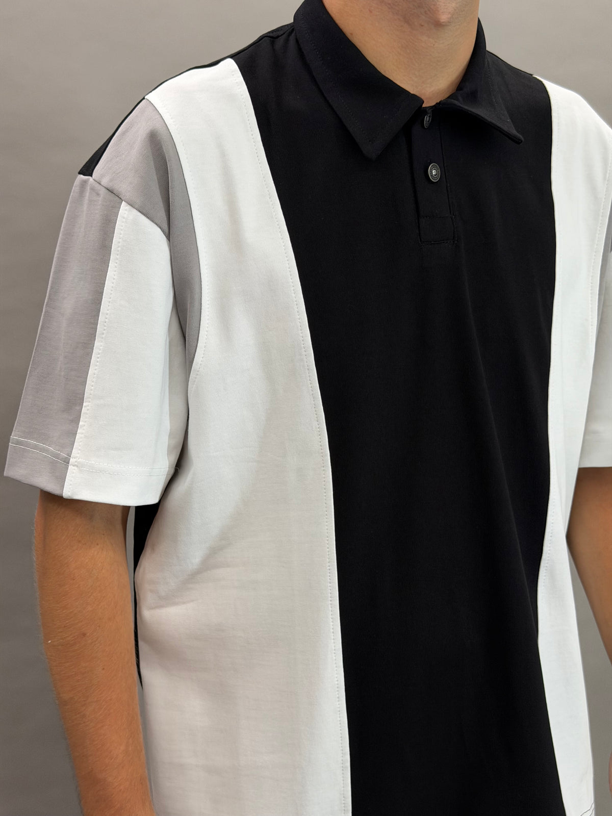 P8002 Black