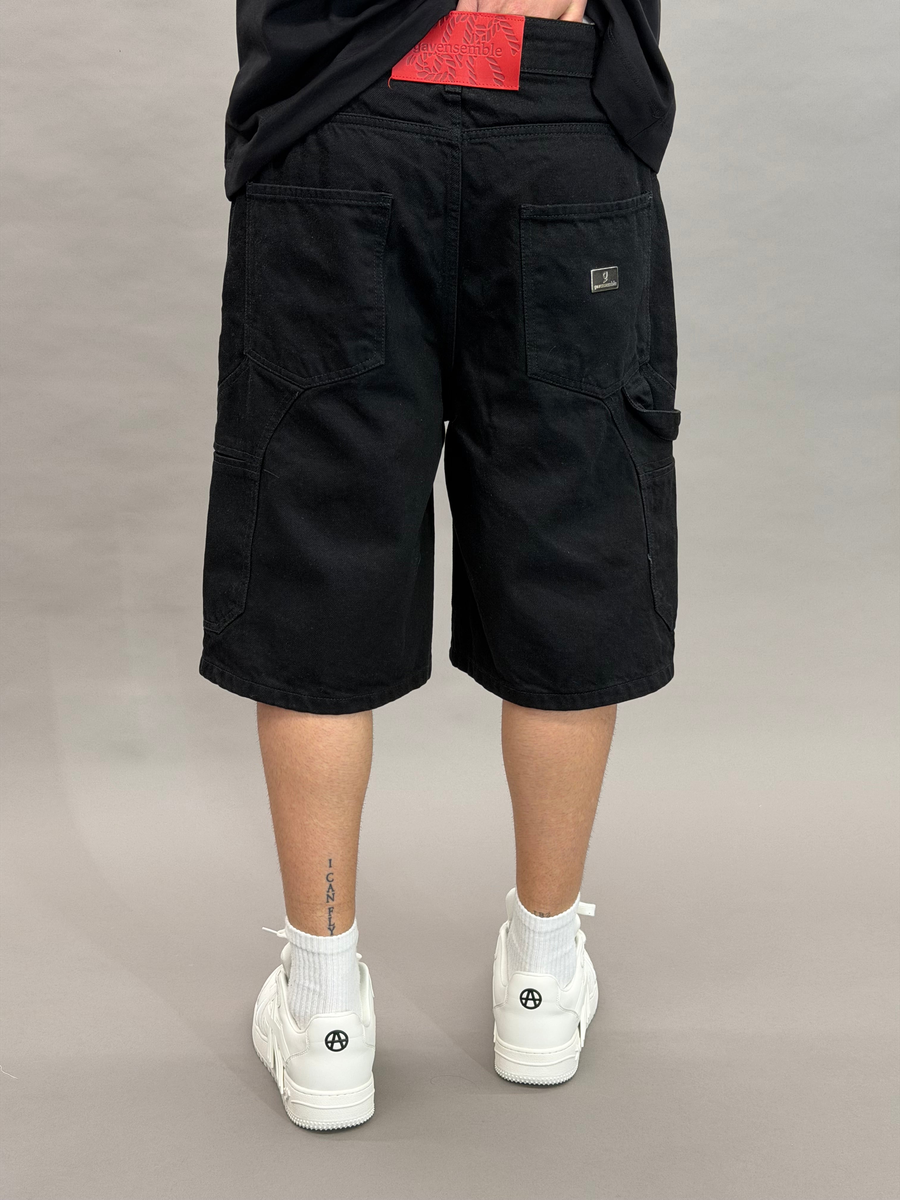 ShortJ370 GV