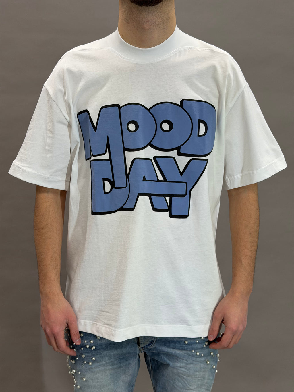Mood Day White