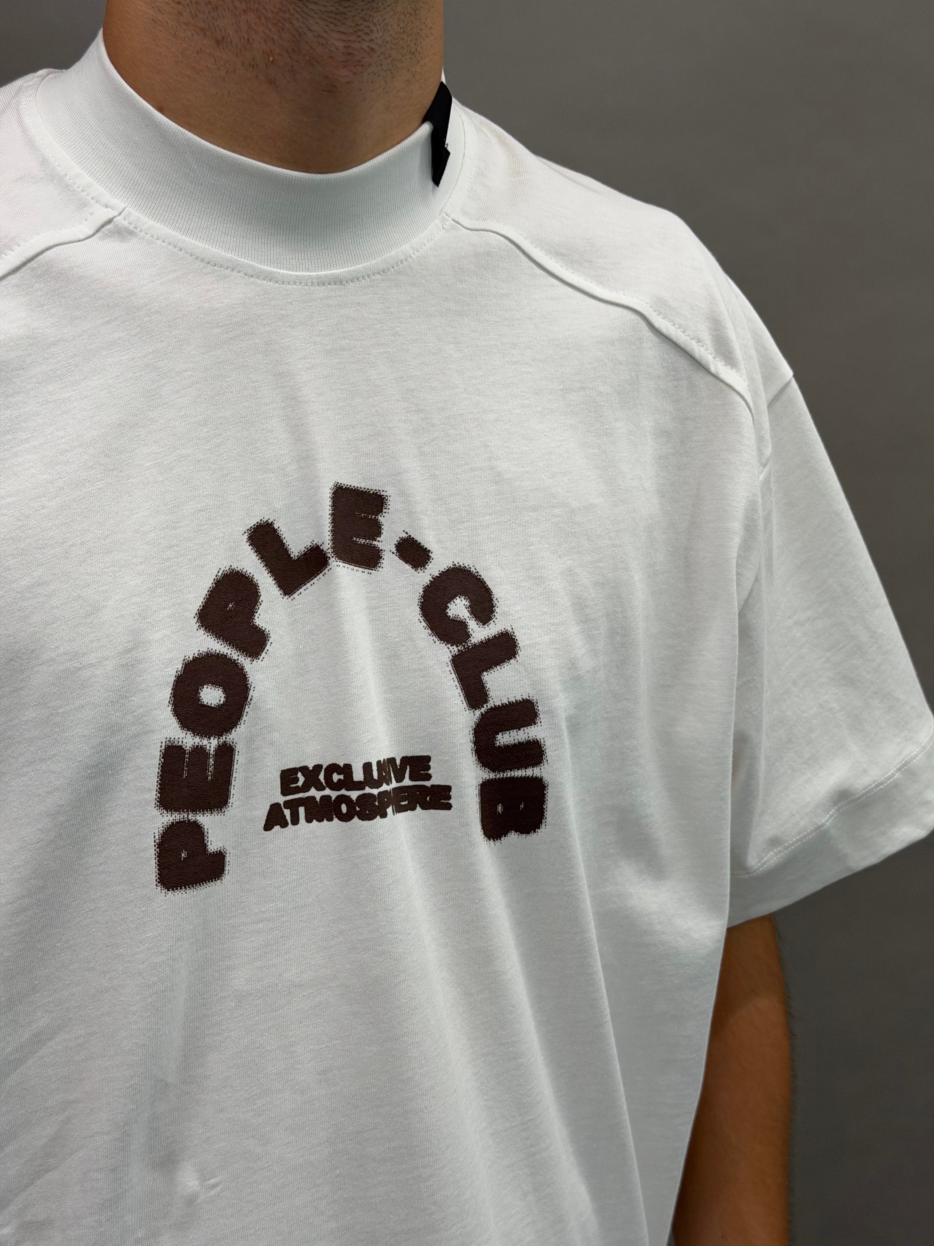 People Club White
