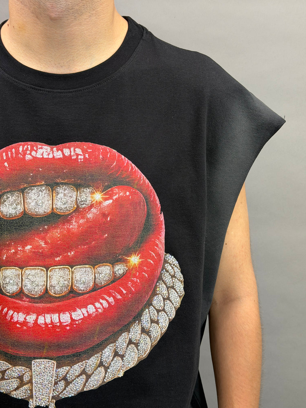 Grillz Black Sleeveless