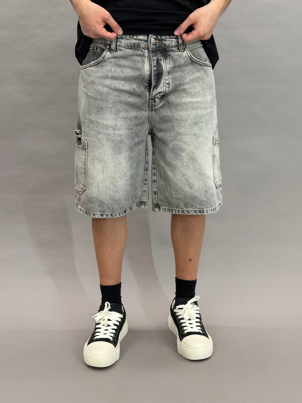 ShortJ390 GV