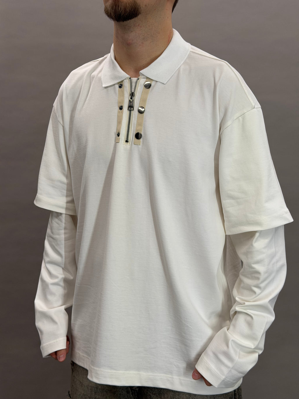 P7015 White