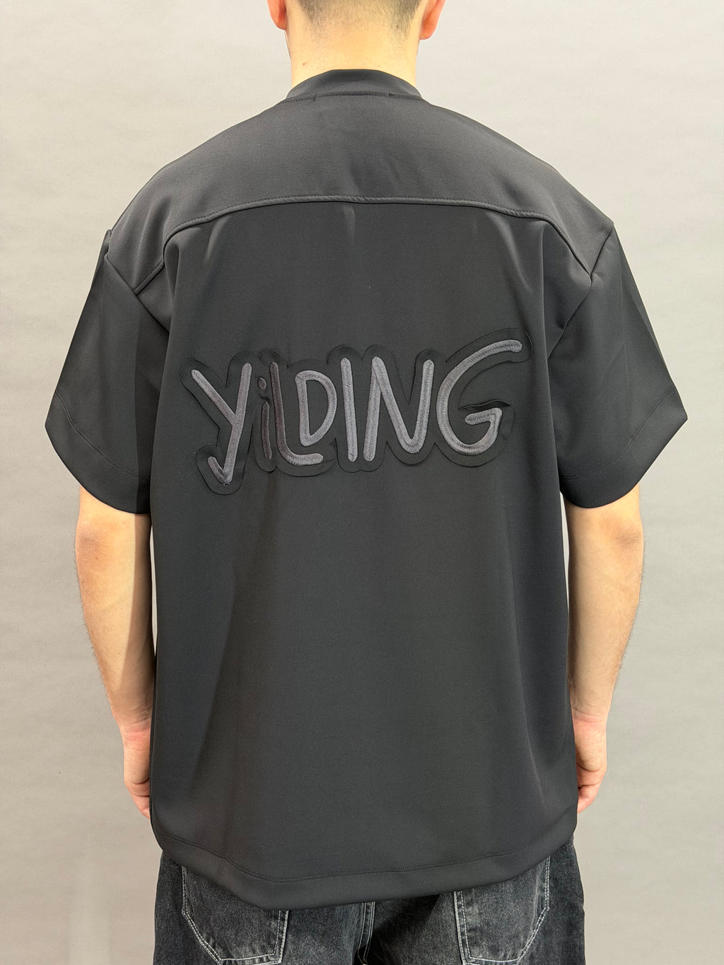 Ylding Serafino Black