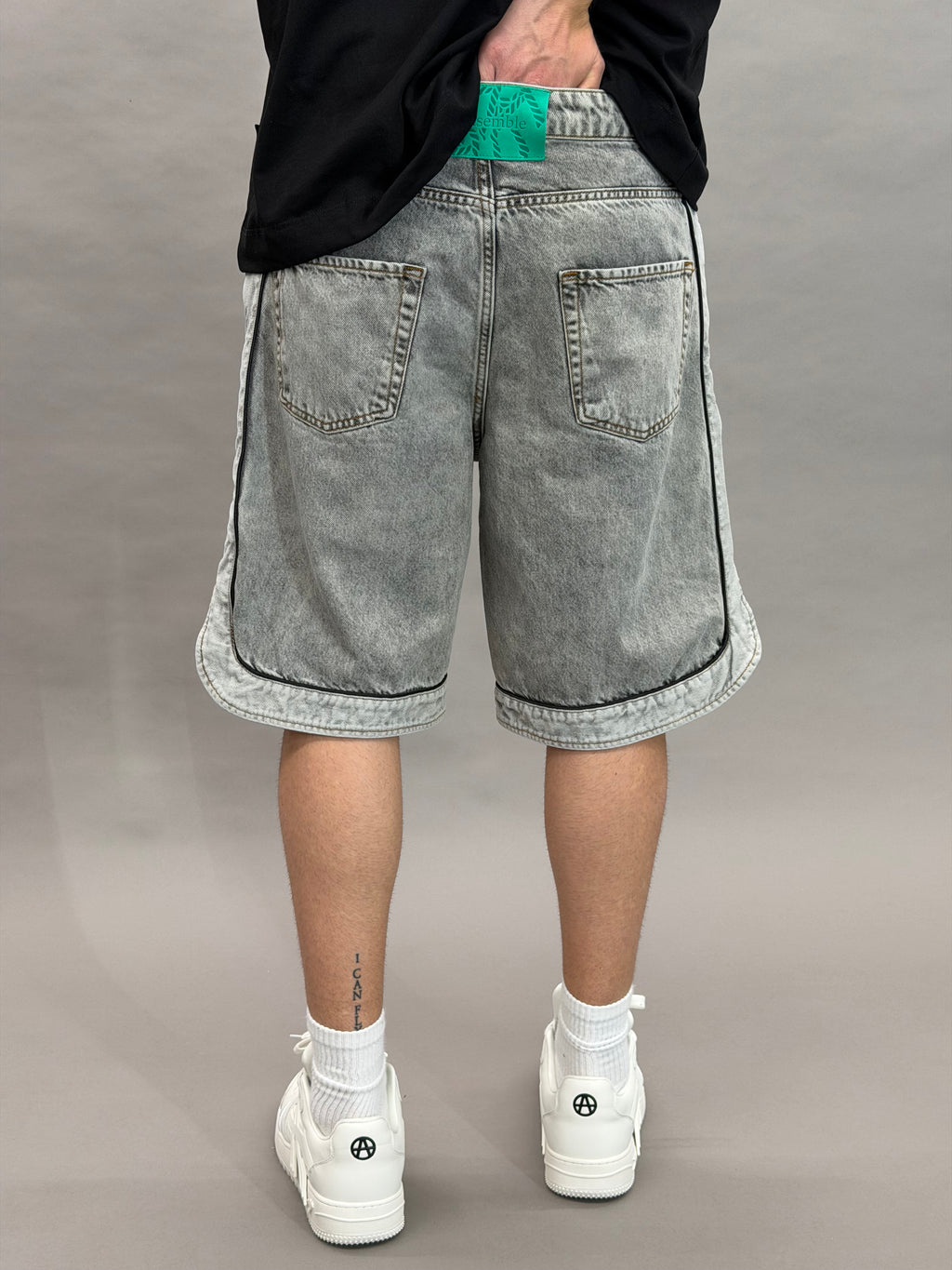 Short J America GV