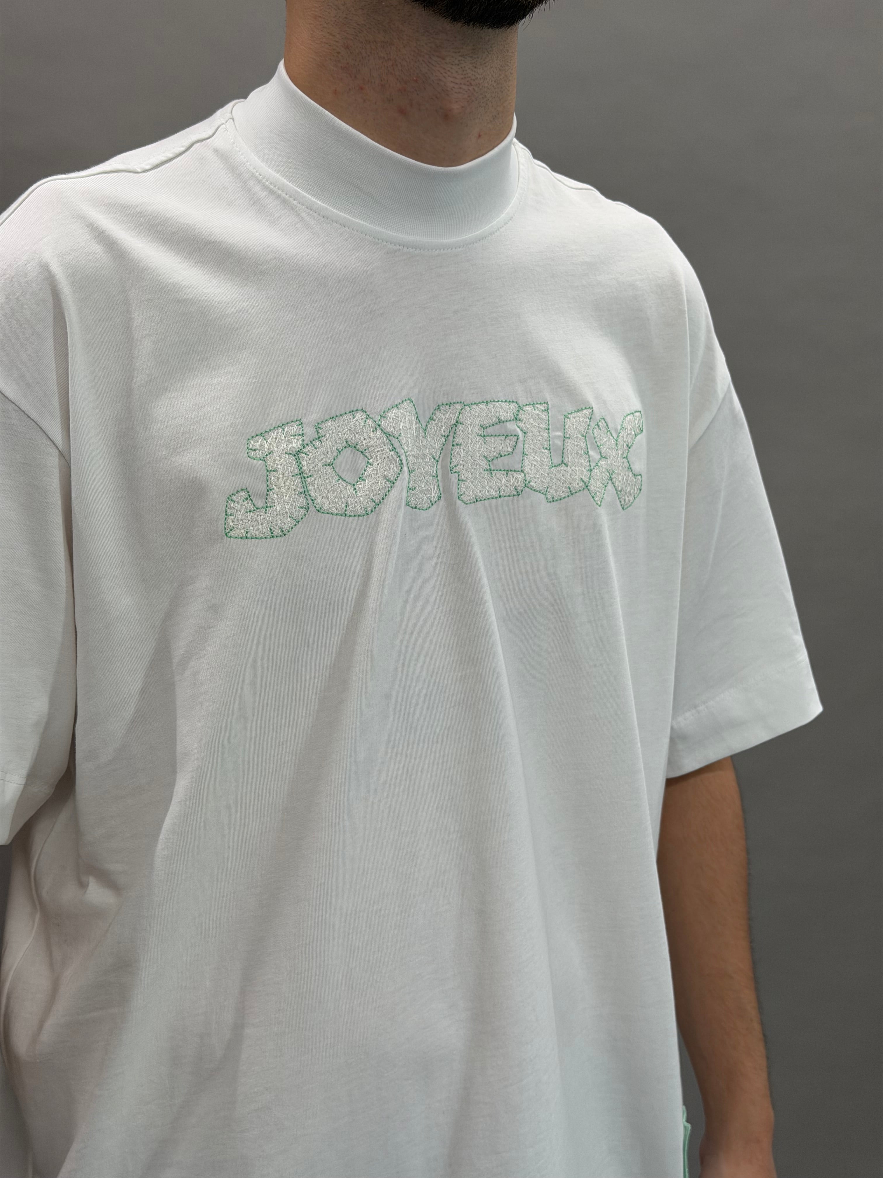 Tee880 White GV