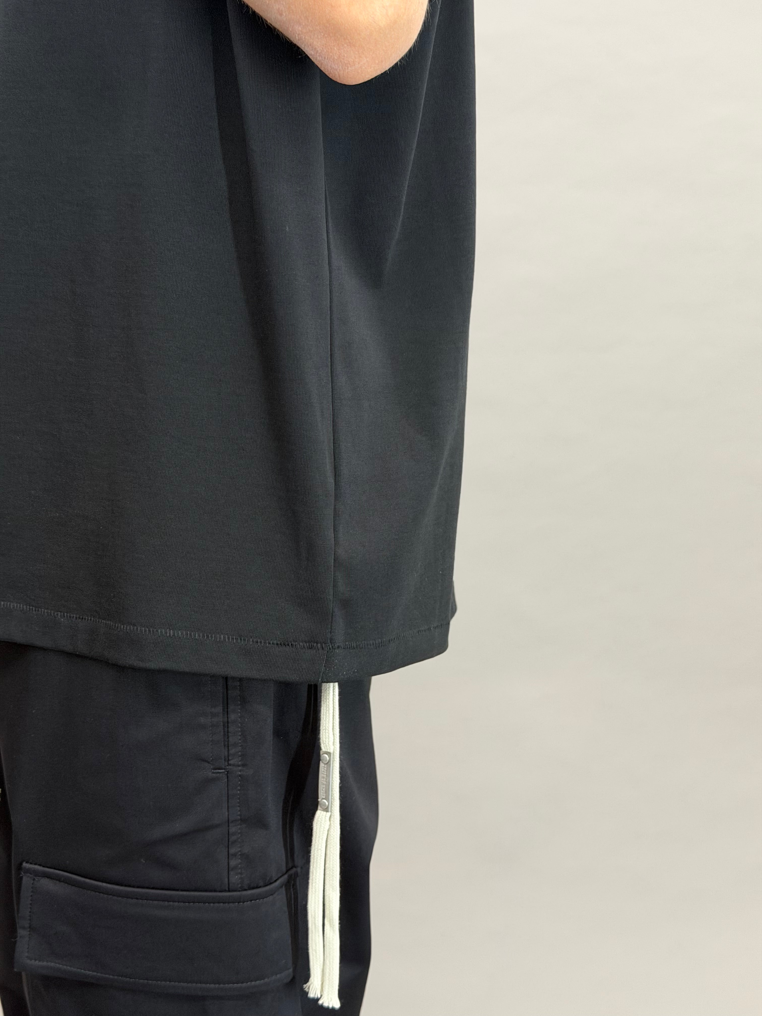 Logo Armhole Black
