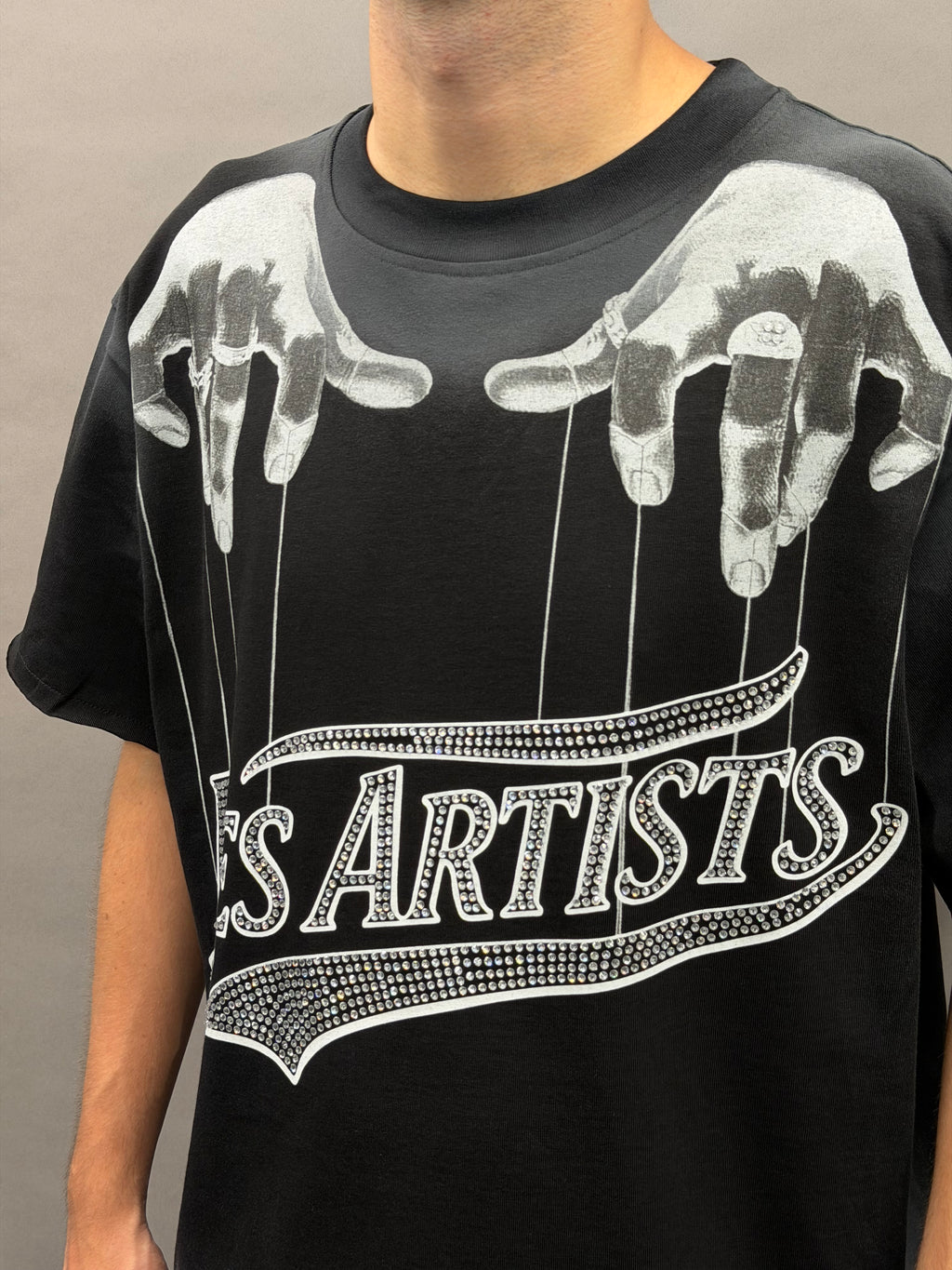 Hands “LA”