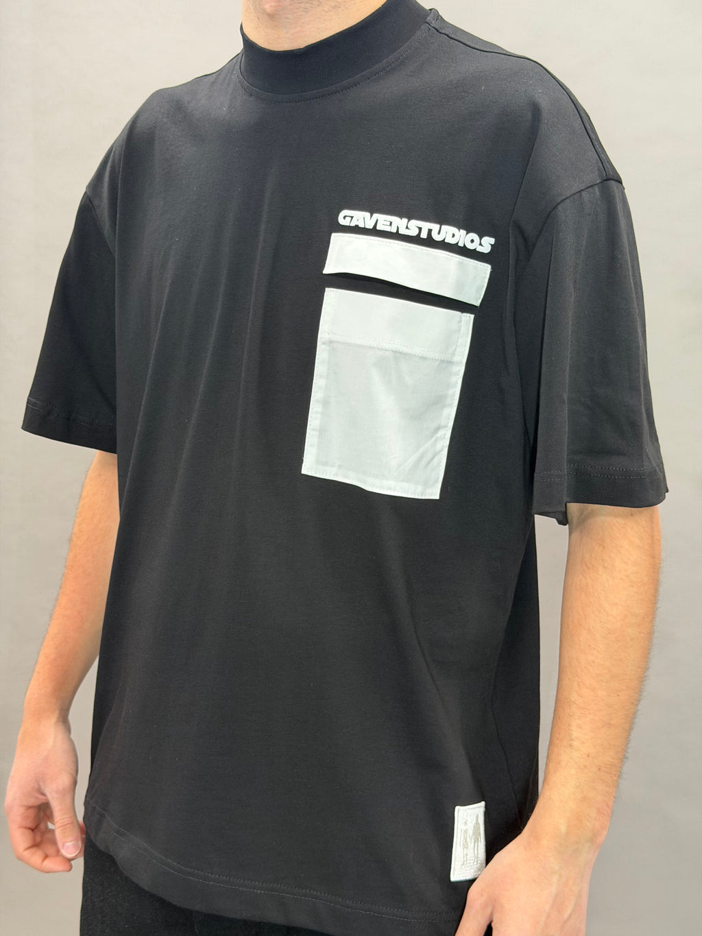 Tee810 Black GV
