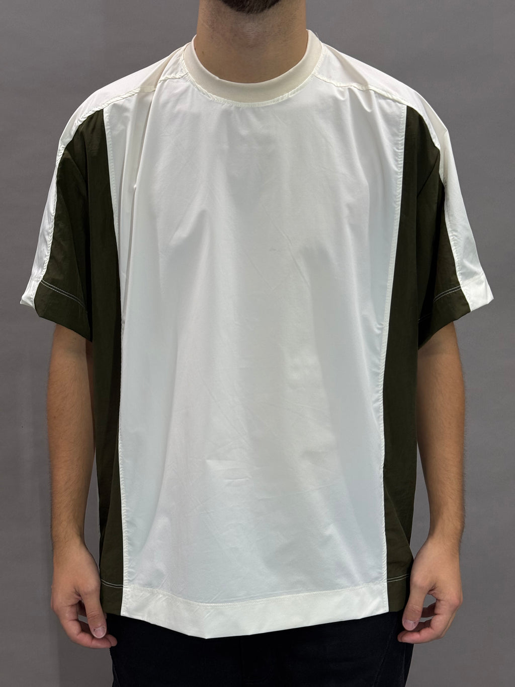 Tee 01 GV