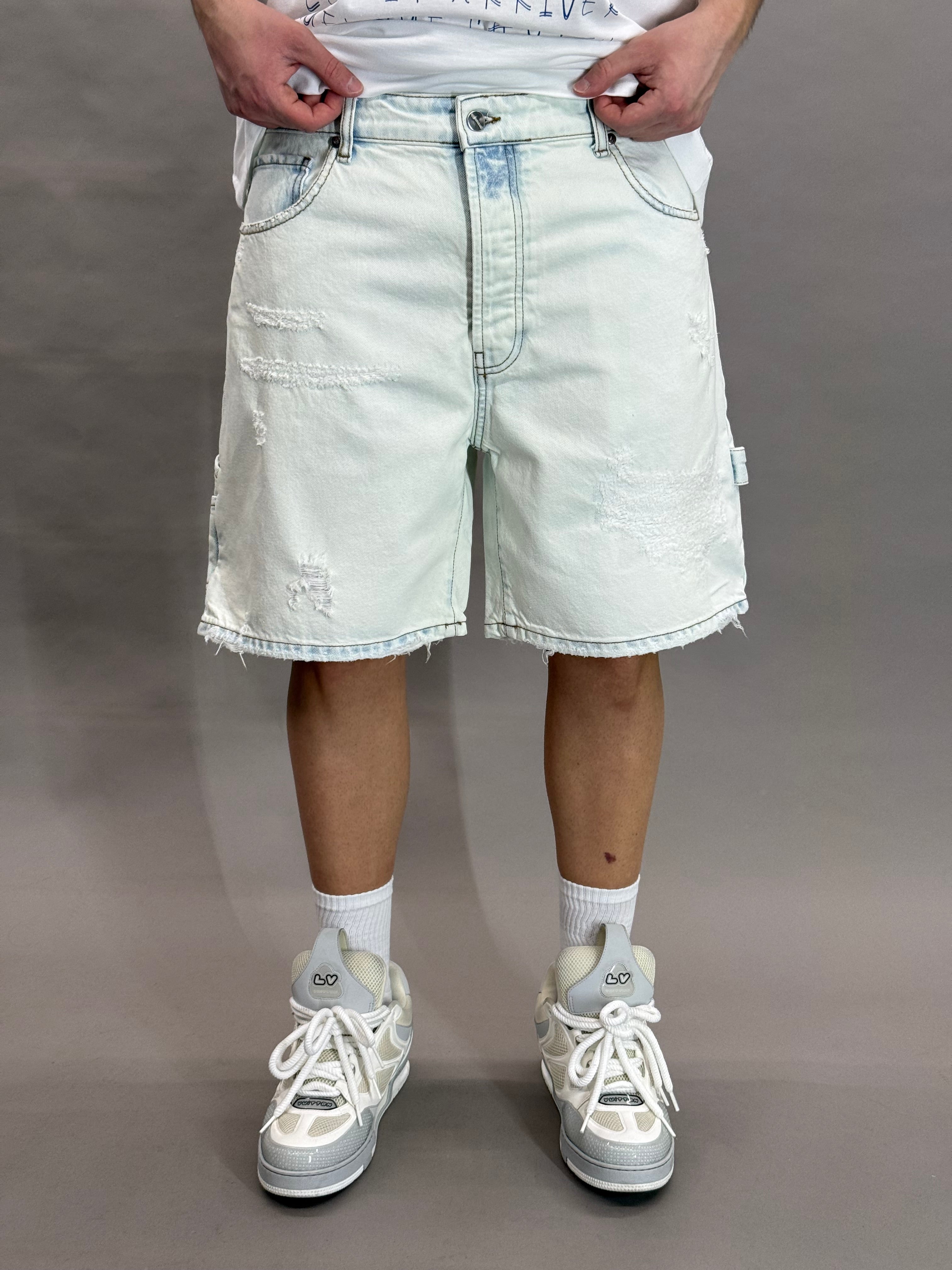 Short602 GV