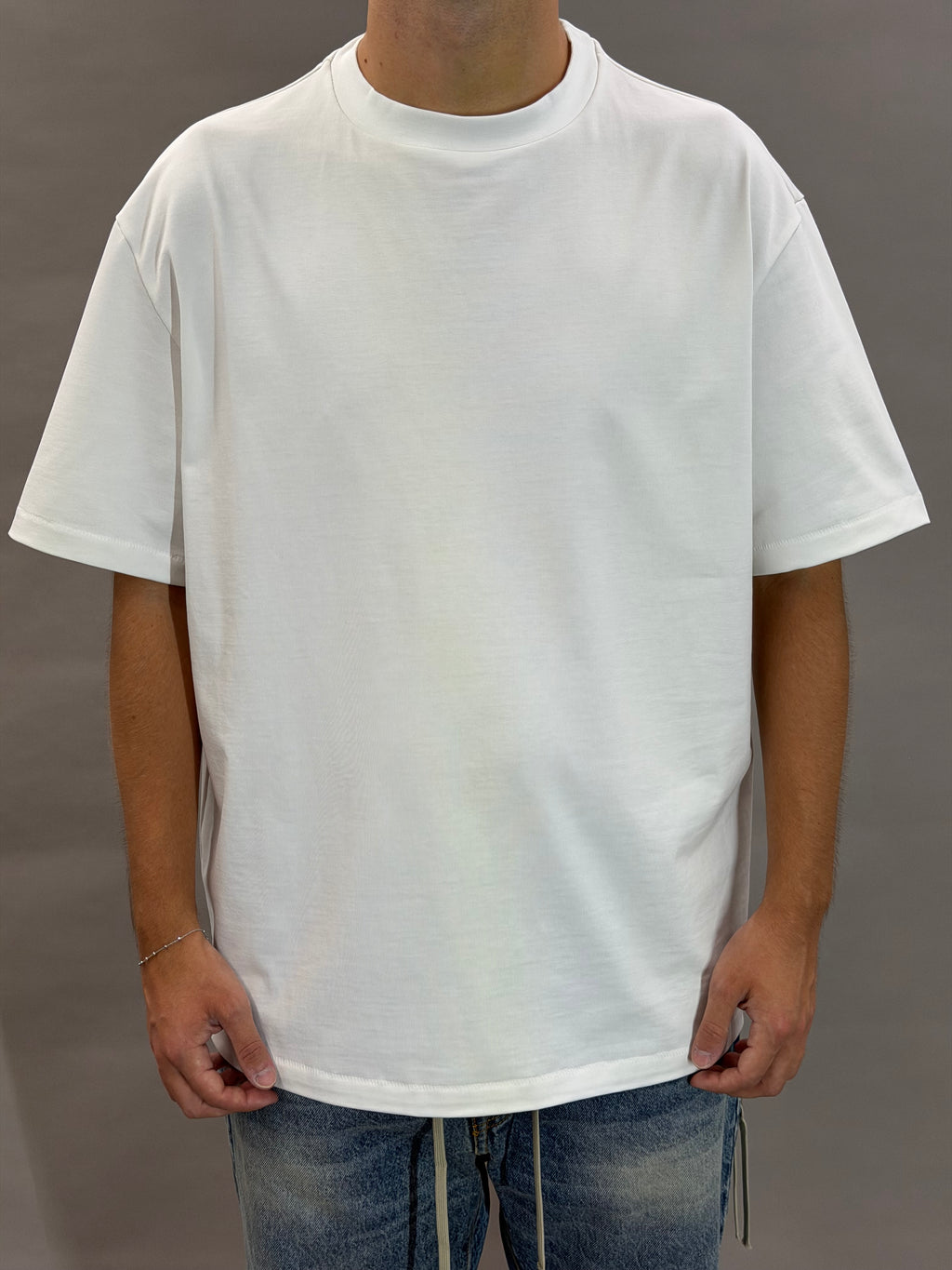 World Wide White