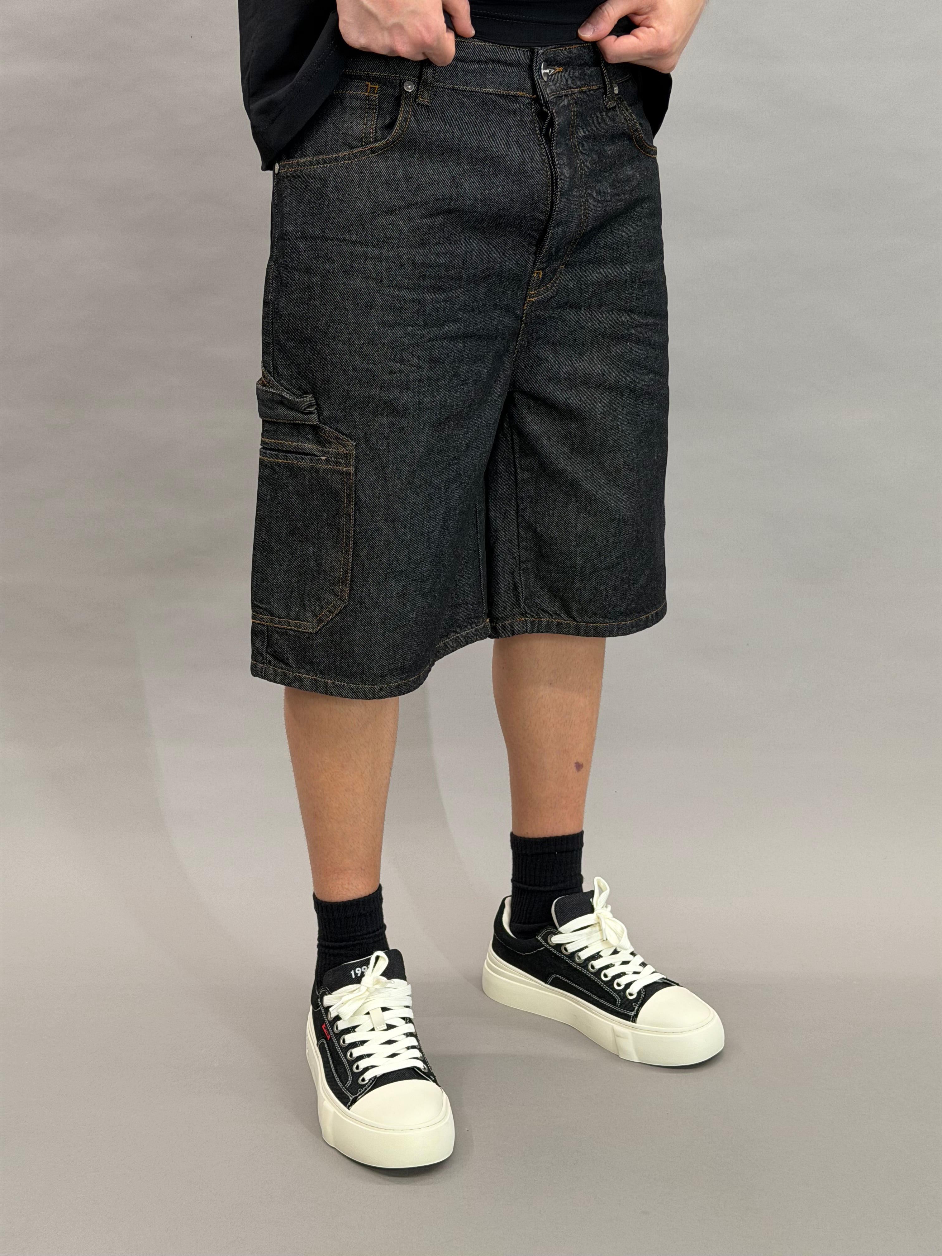 ShortJ350 GV