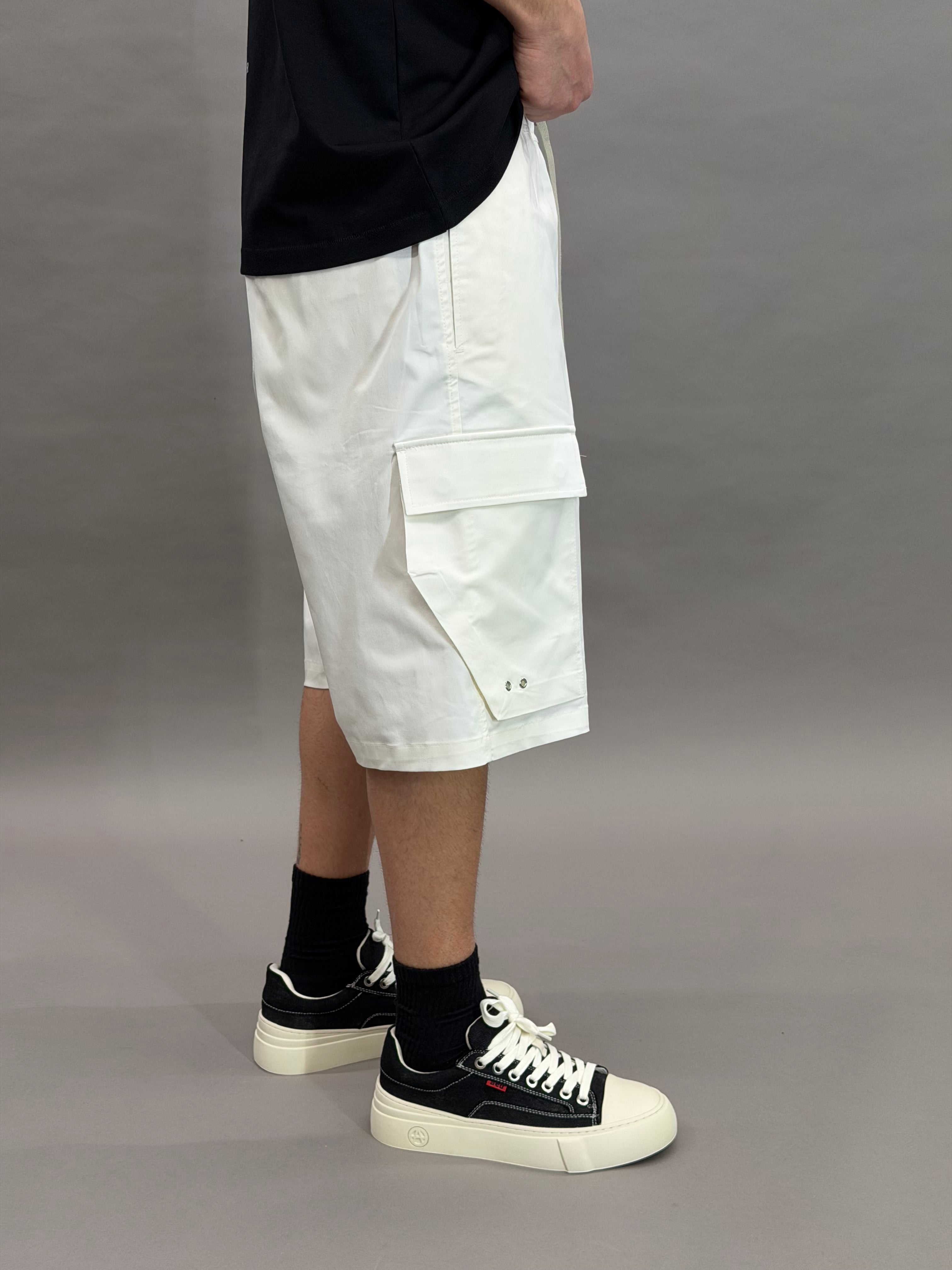 Couvier Cargo Short Off White