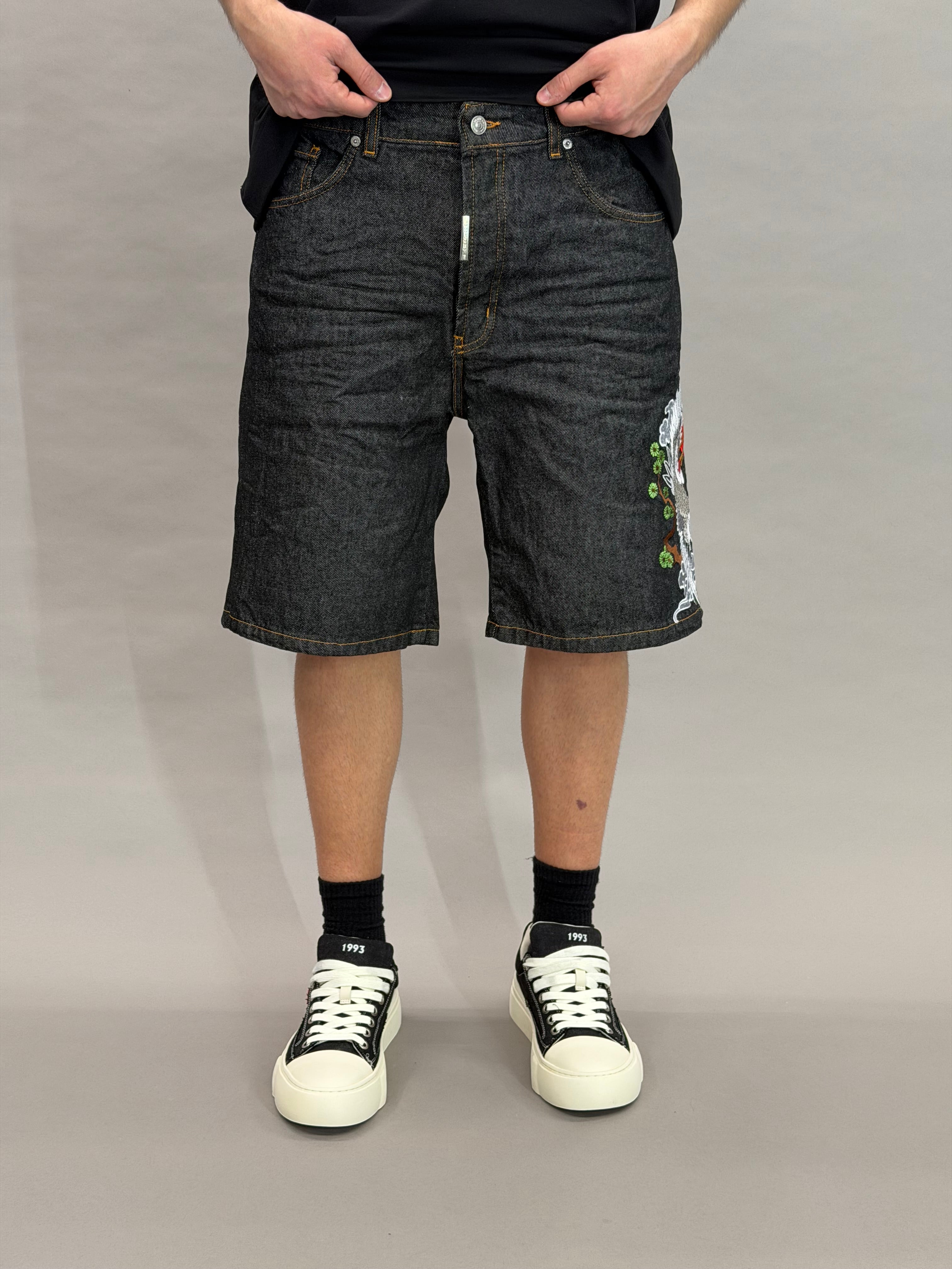 Black Wash Oriental